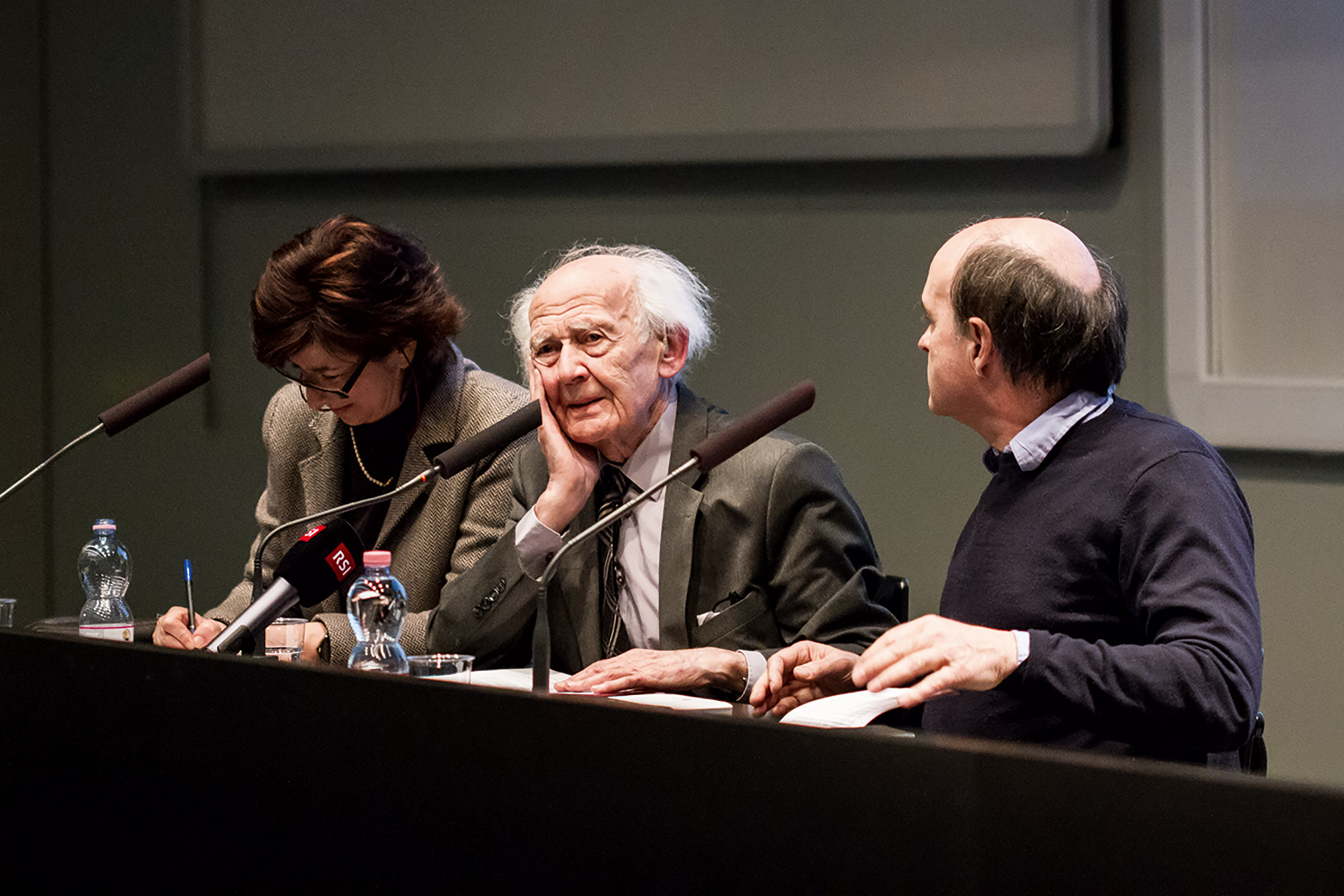 Zygmunt Bauman invitato alla conferenza annuale promossa dall’Associazione Amici dell’Accademia di architettura di Mendrisio il 3 febbraio 2015.