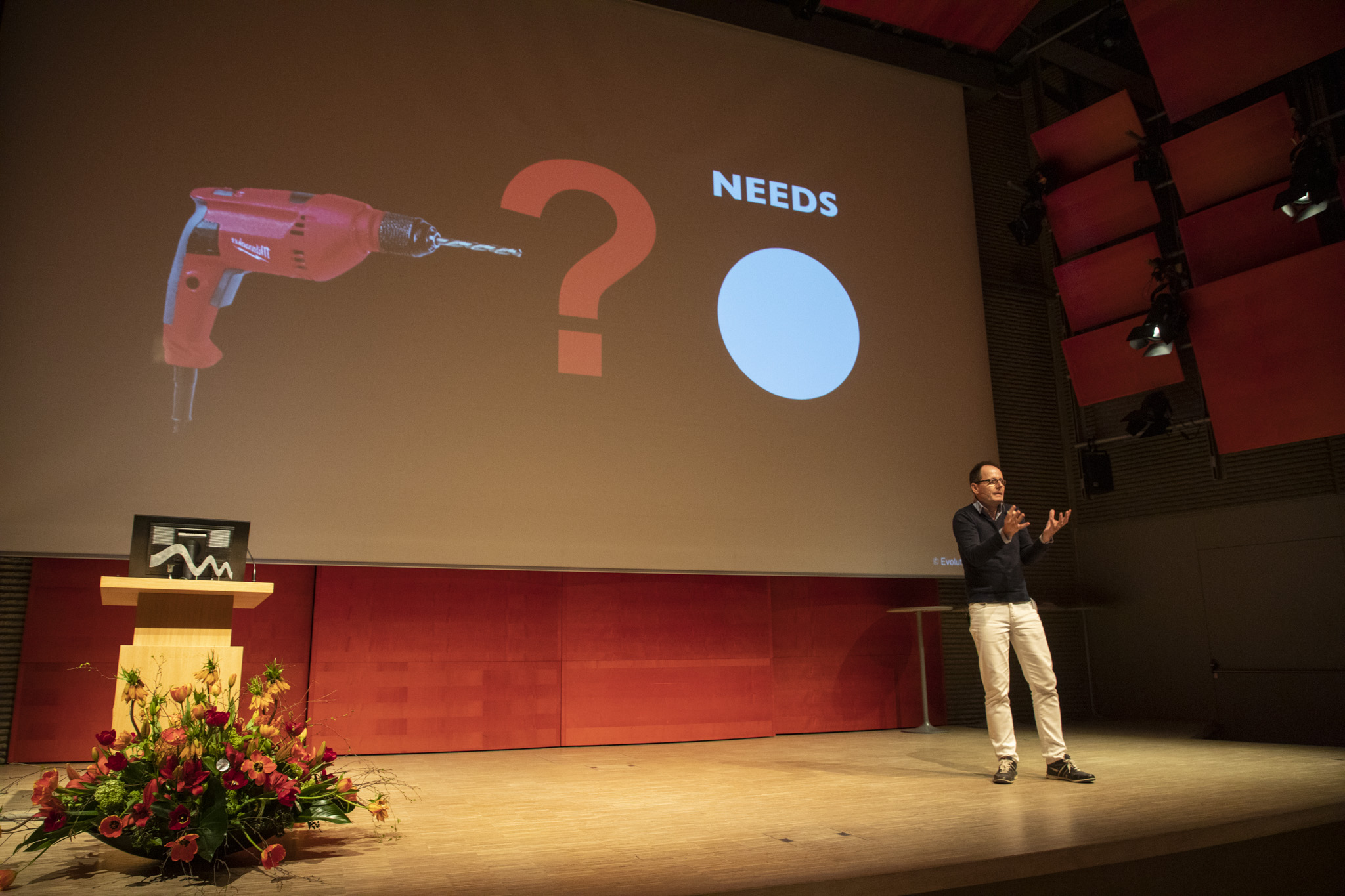 Architekt Stefan Camenzind, Evolution Design, über motivierende Arbeitsumgebung am Beispiel der Büros von Google.