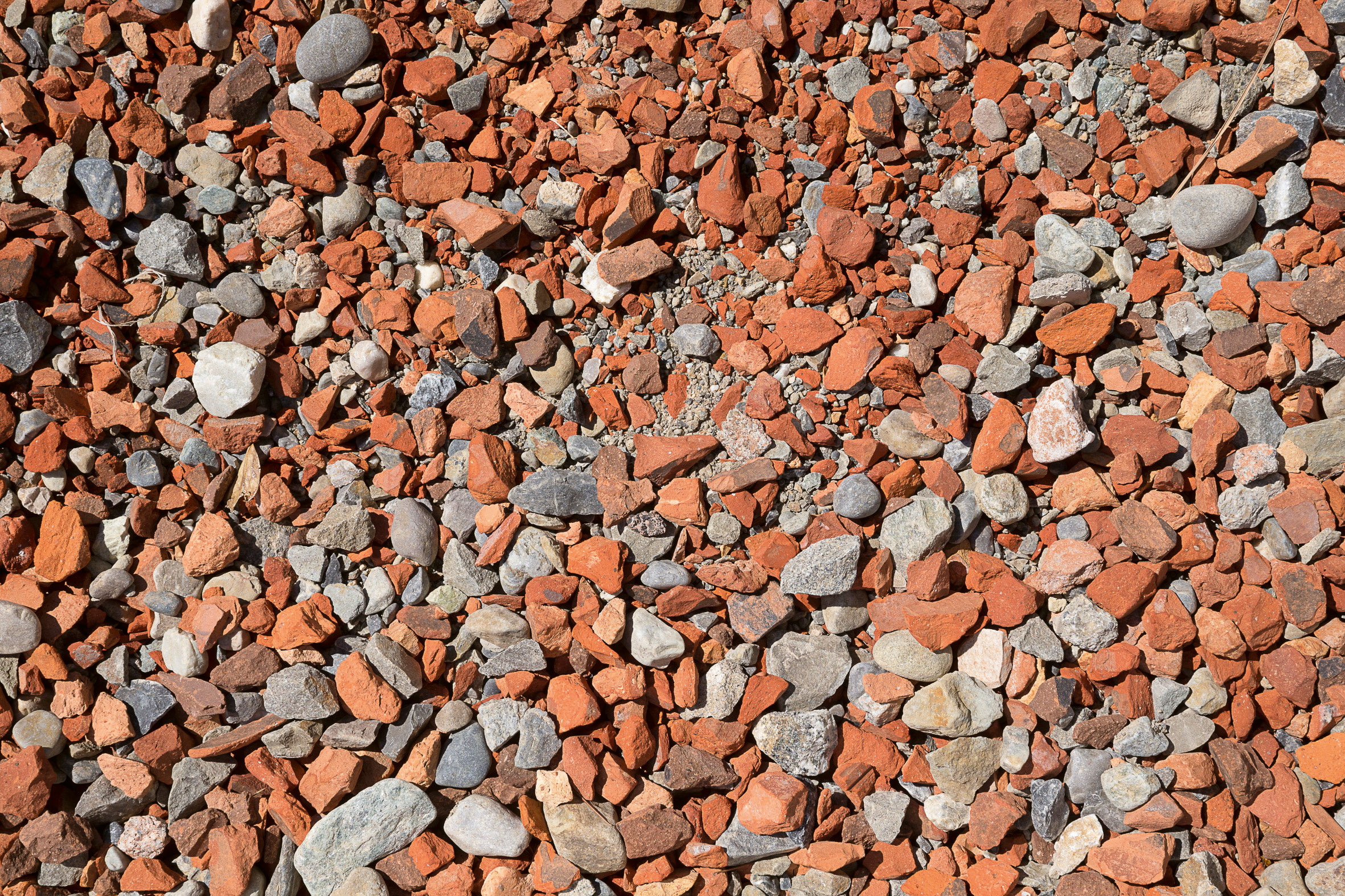 Substrat alternatif à base de matériaux recyclés et de grave locale