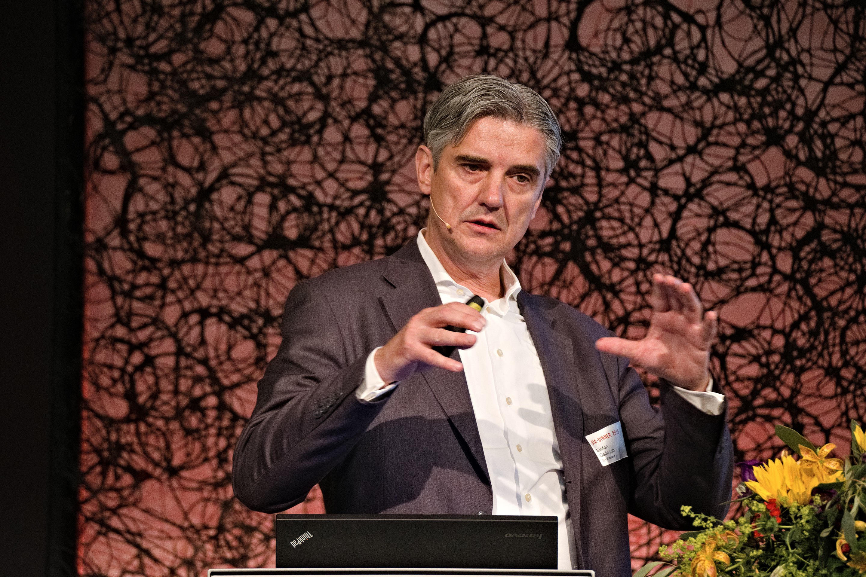 SIA-Geschäftsführer Stefan Cadosch begrüsste die Gäste im Lake Side Zürich.