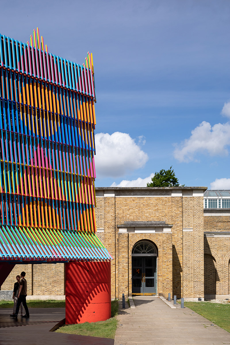 Dulwich Pavilion 2019: The Colour Palace, progettato dallo studio d'architettura Pricegore e dall'artista Yinka Ilori