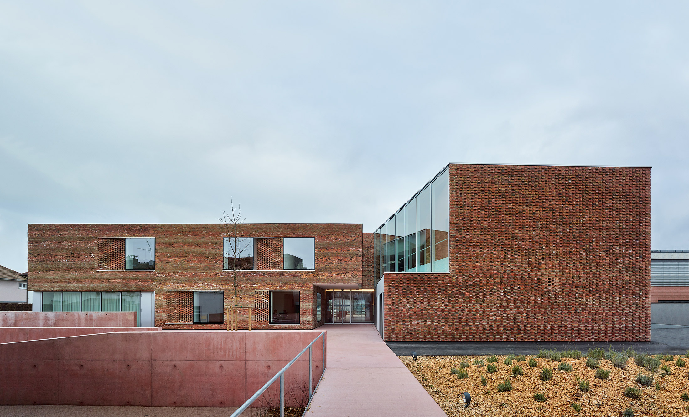 Dominique Coulon &amp; associés, Centro per anziani, Huningue (Francia)