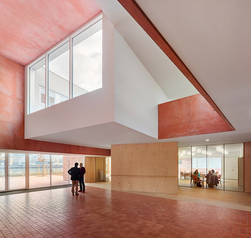 Dominique Coulon &amp; associés, Centro per anziani, Huningue (Francia)