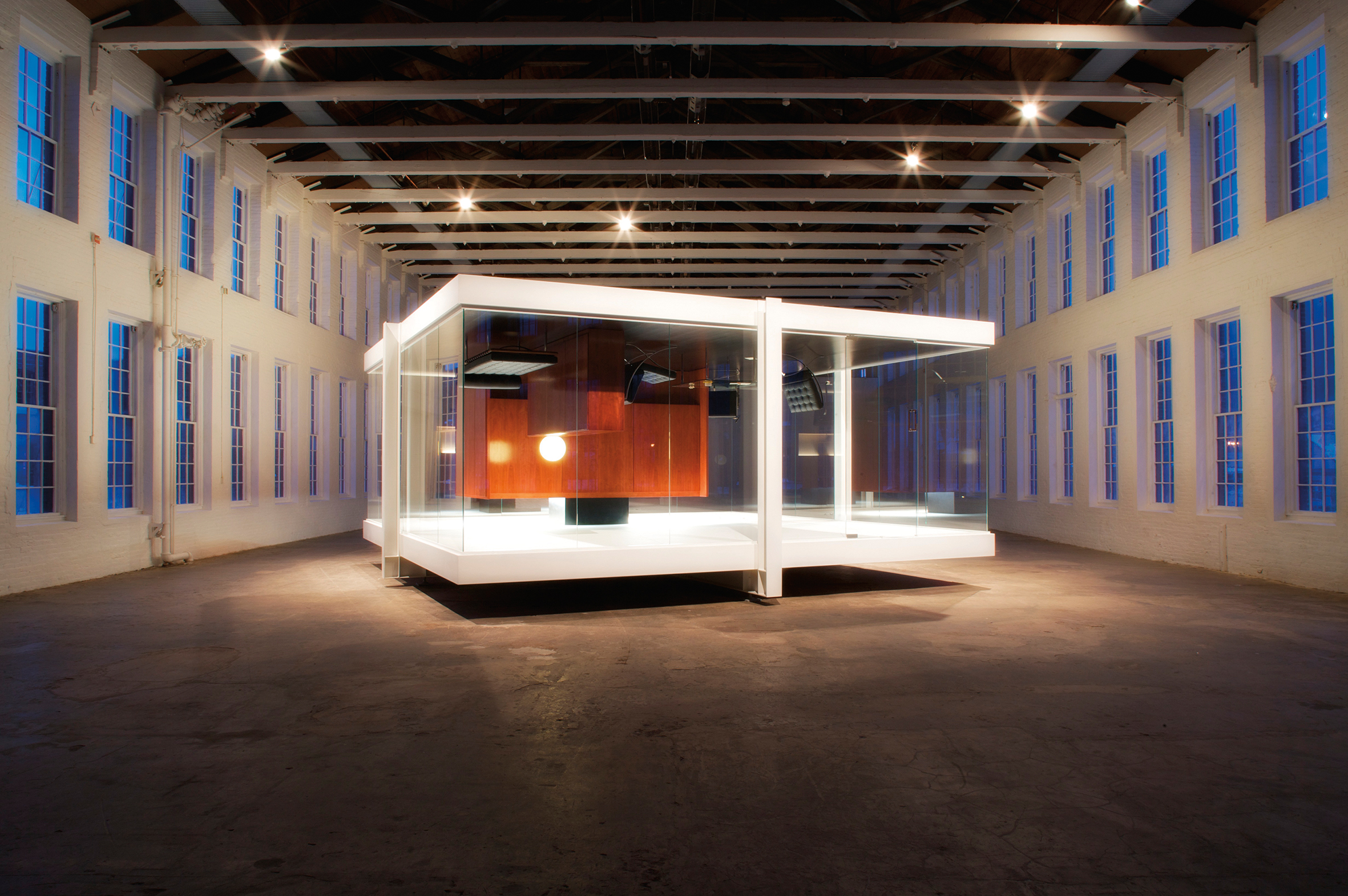 Iñigo Manglano-Ovalle, Gravity Is a Force to Be Reckoned With, 2010