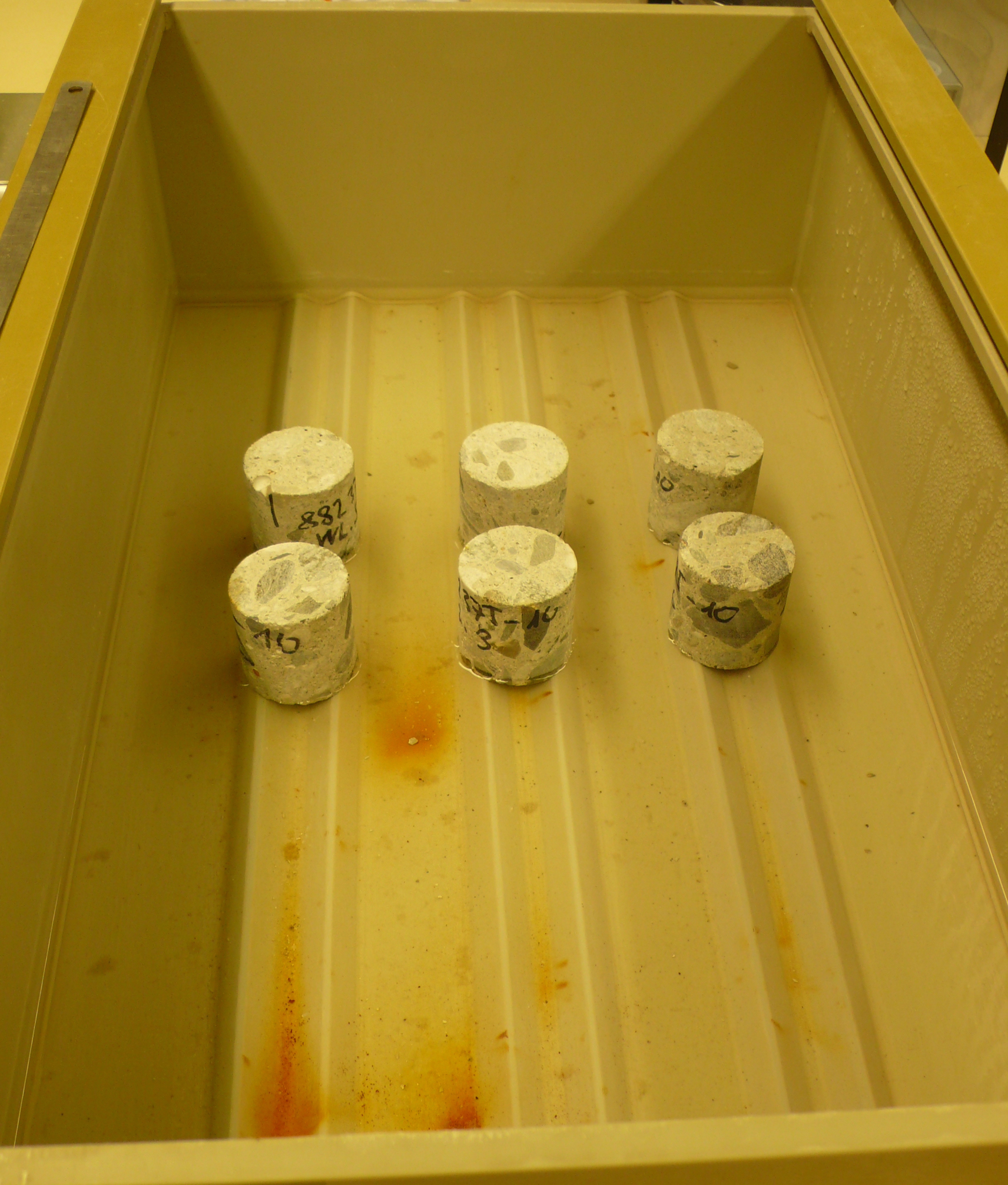 Prüfung Wasserleitfähigkeit nach SIA 262/1.