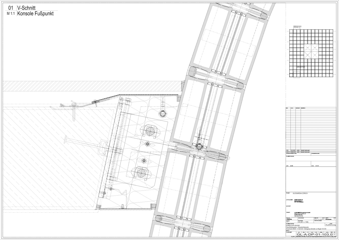 Montage des briques de verre de la courbe, détail 1:10 à la jonction du nez de dalle, solution constructive élaborée en collaboration avec l’entreprise