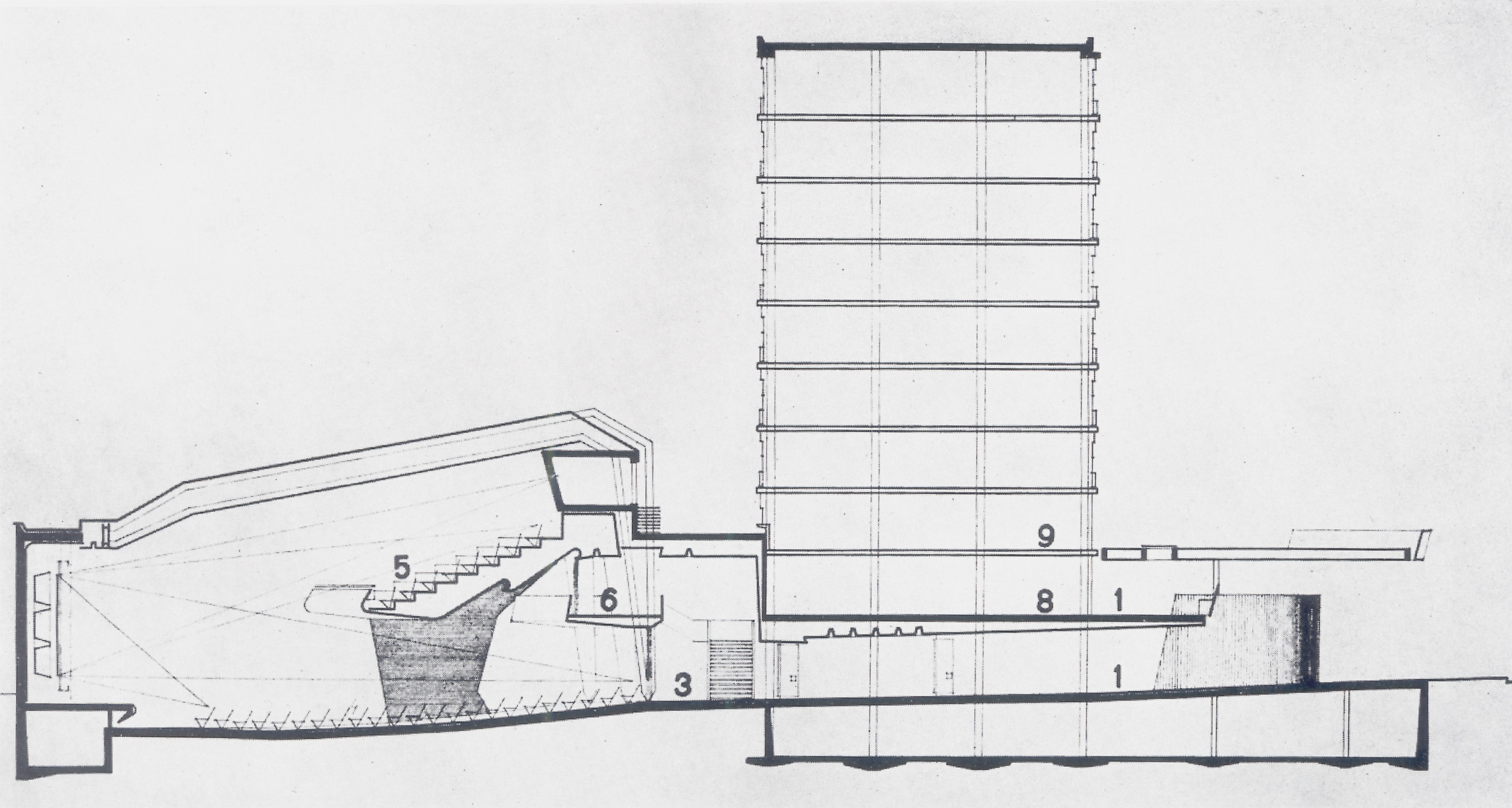 Mont-Blanc Centre: coupe dans l’axe  de la salle de cinéma, décembre 1951.