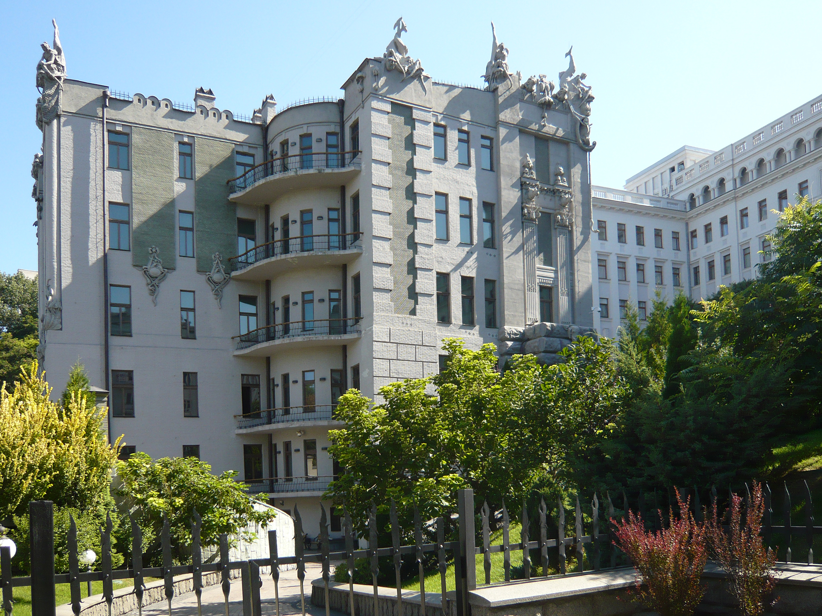 HausDerChimaeren_Rückseite