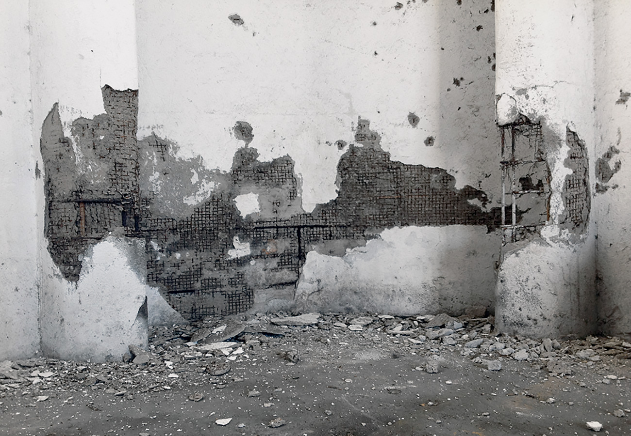 Stato di fatto di una delle pareti perimetrali del Padiglione alla Magliana prima del restauro, 2013