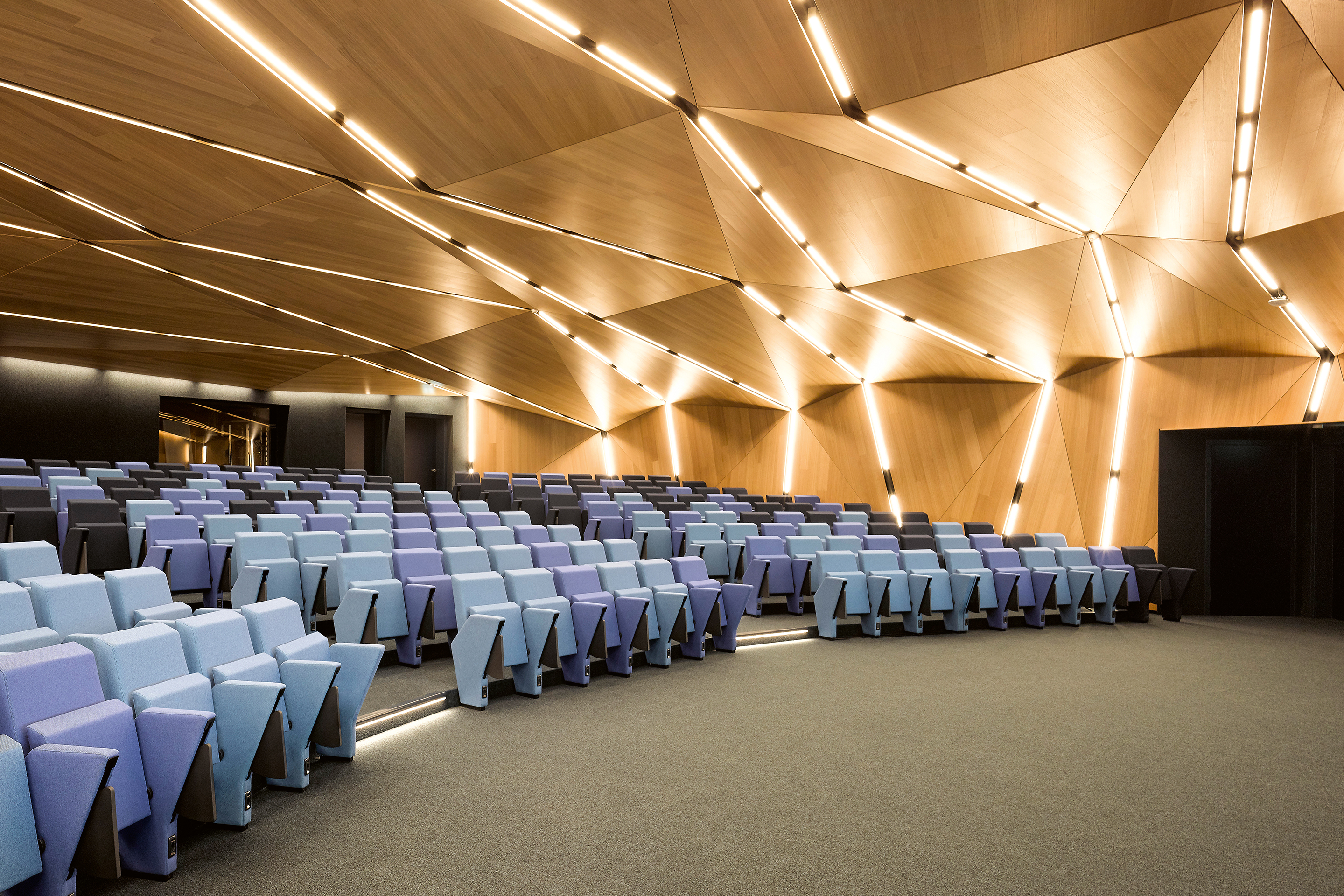 Agora Lausanne innen 3