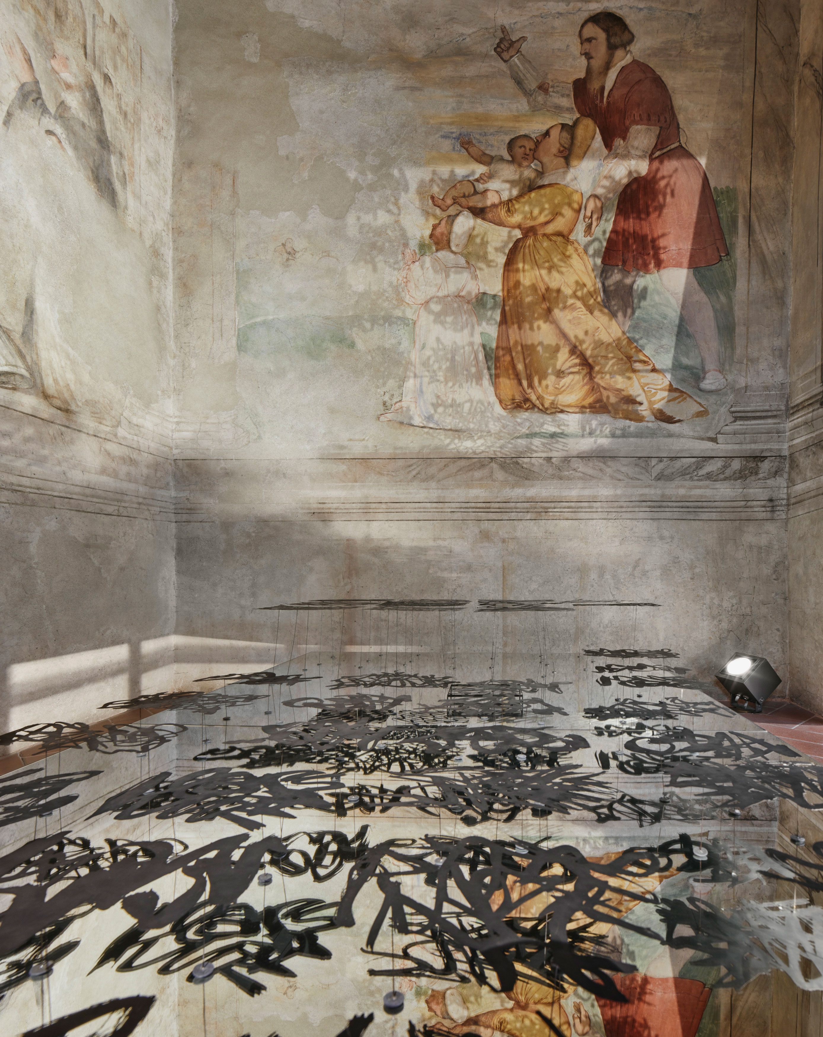 La mostra di Juan Navarro Baldeweg negli spazi del Museo di Santa Giulia di Brescia