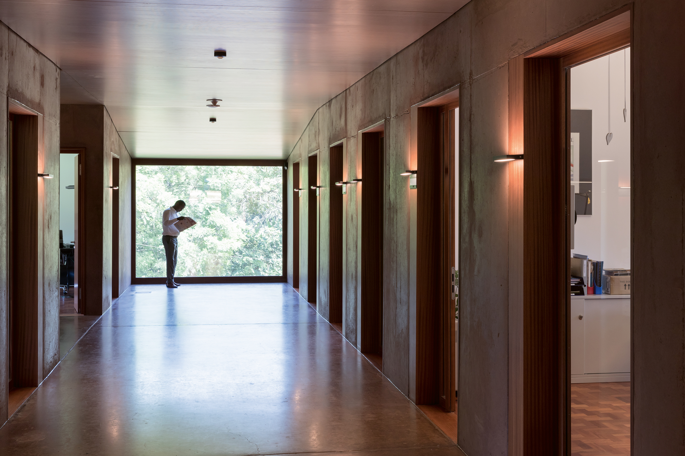 Nairobi_CH-Embassy_Bueros