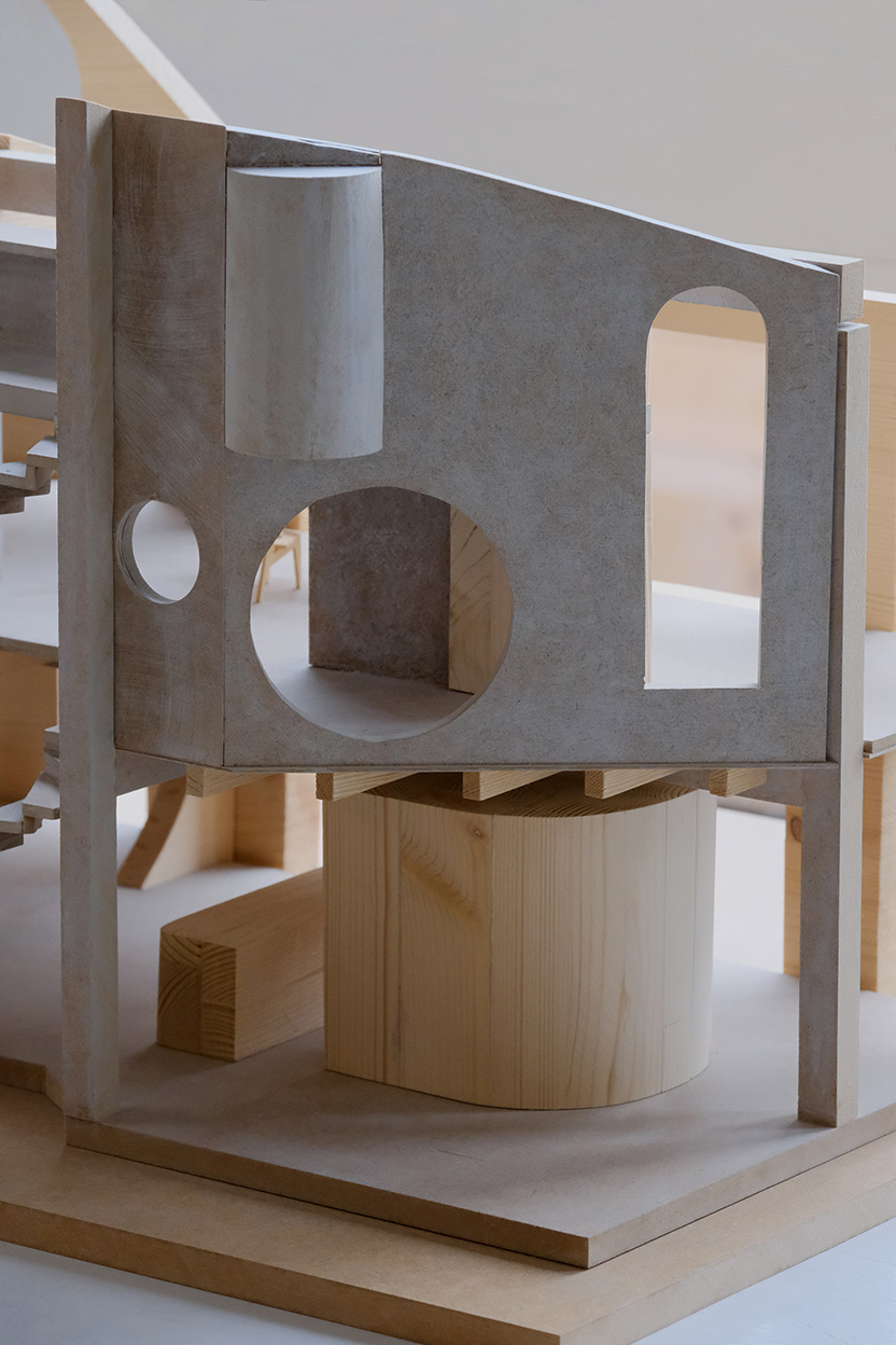 Buchner Bründler Architekten, Casa in Missionsstrasse, Basilea, 2018-2020. Modello in legno (massello e derivati), scala 1:20.