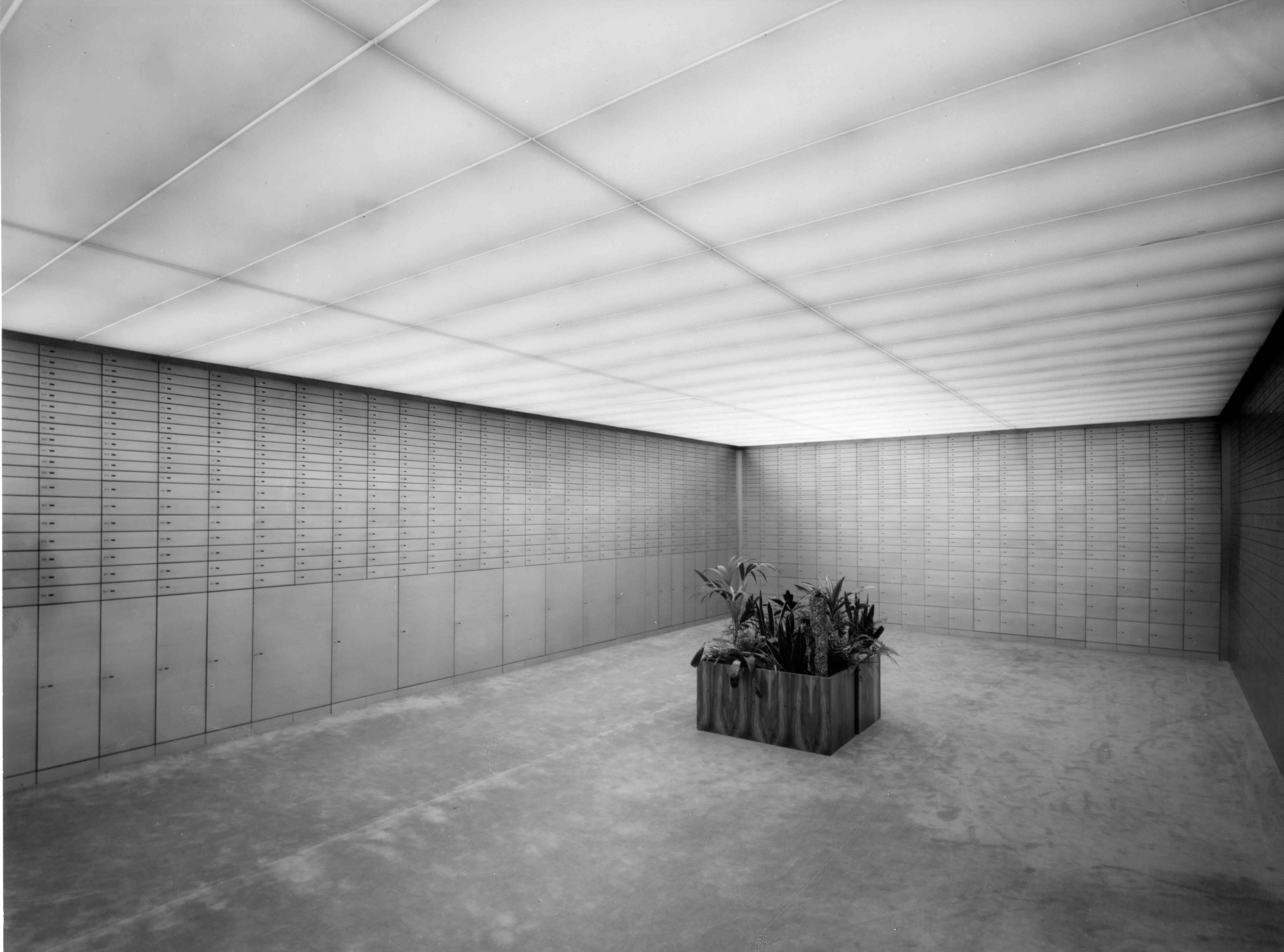 Vincenzo Vicari, «Cassette di sicurezza della Banca della Svizzera italiana (BSI) a Lugano», 1970