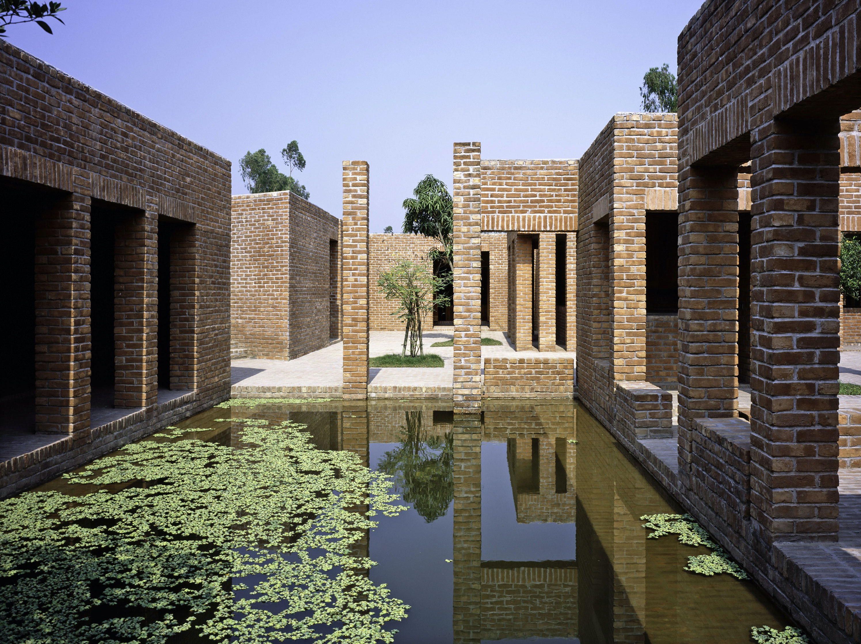 Una selezione dei candidati allo Swiss Architectural Award 2020 – ​​​​​​​Kashef Mahboob Chowdhury / URBANA (Bangladesh), Friendship Centre, Gaibandha (Bangladesh), 2008-2012.