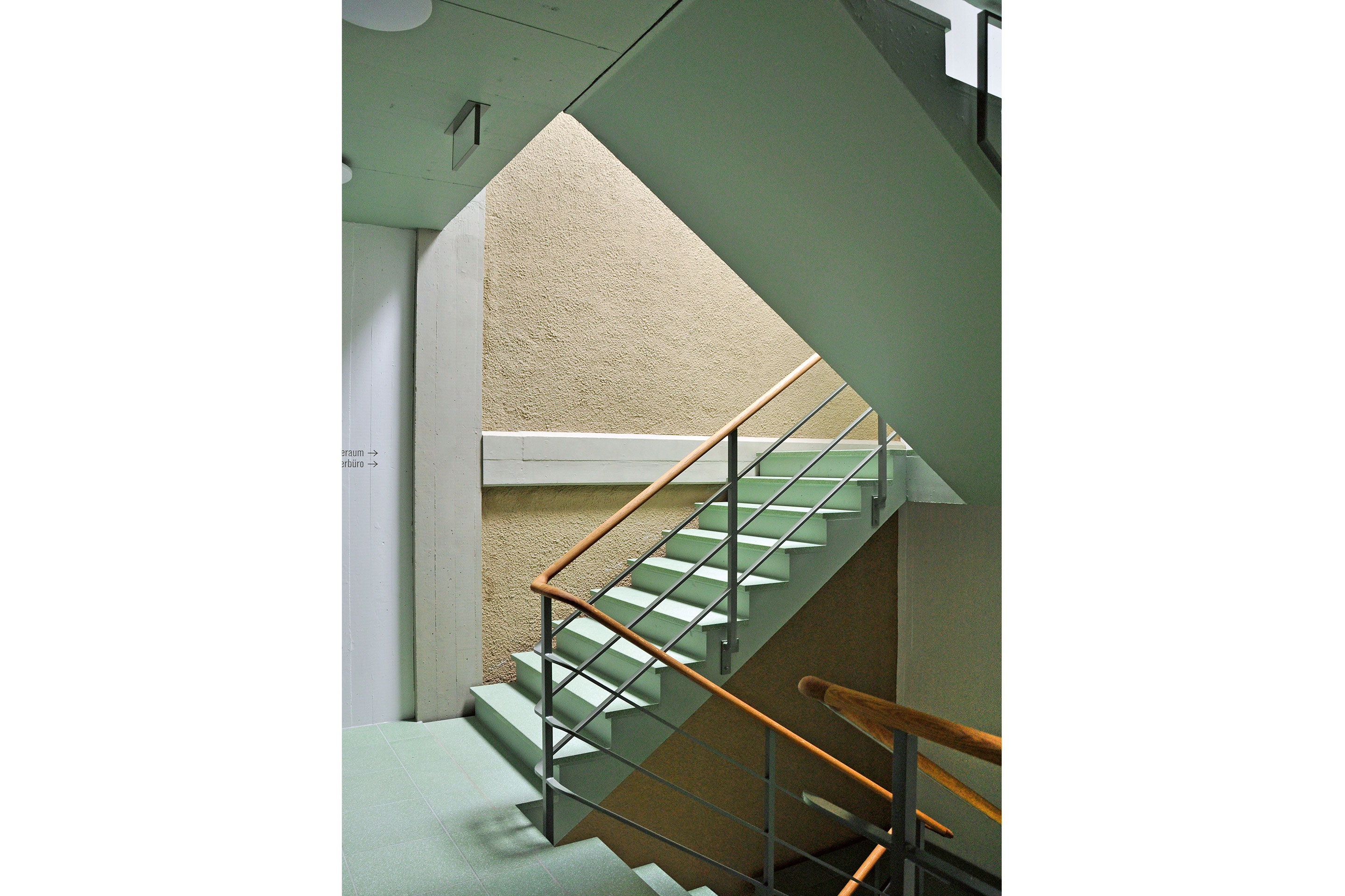 Umbau-Kurtheater-Baden-Treppenhaus