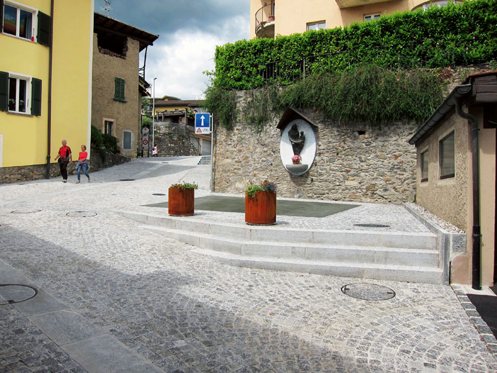 Le piazze di Canobbio (2014-2020) di Officina della Costruzione e Lucchini-Mariotta e Associati: Piazza Mairano