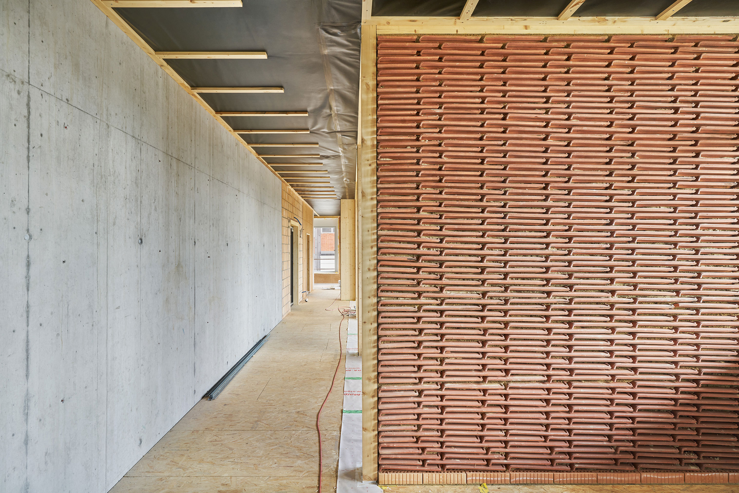Empa-NEST-Unit-Sprint-Wand-Ziegel Empa-NEST-Unit-Sprint-Wand-Ziegel