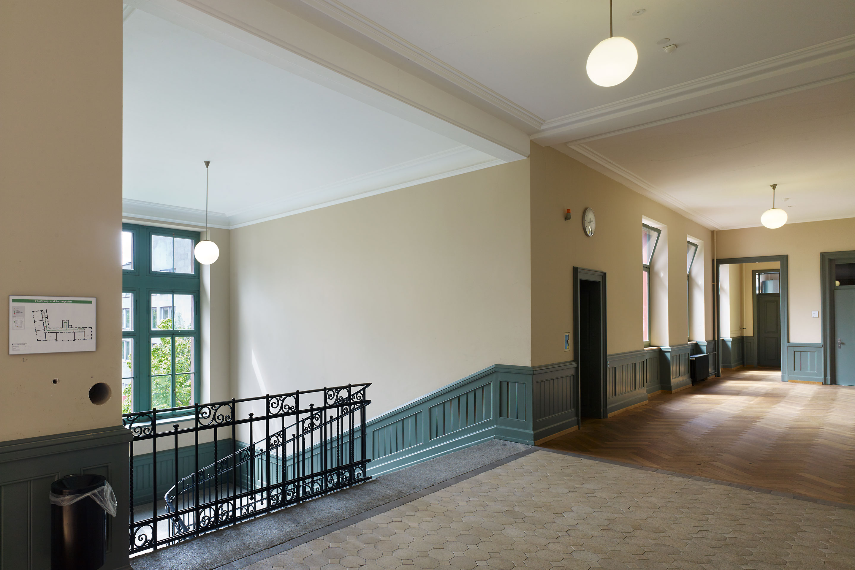 Pestalozzi-Bestand-Korridor-OG2