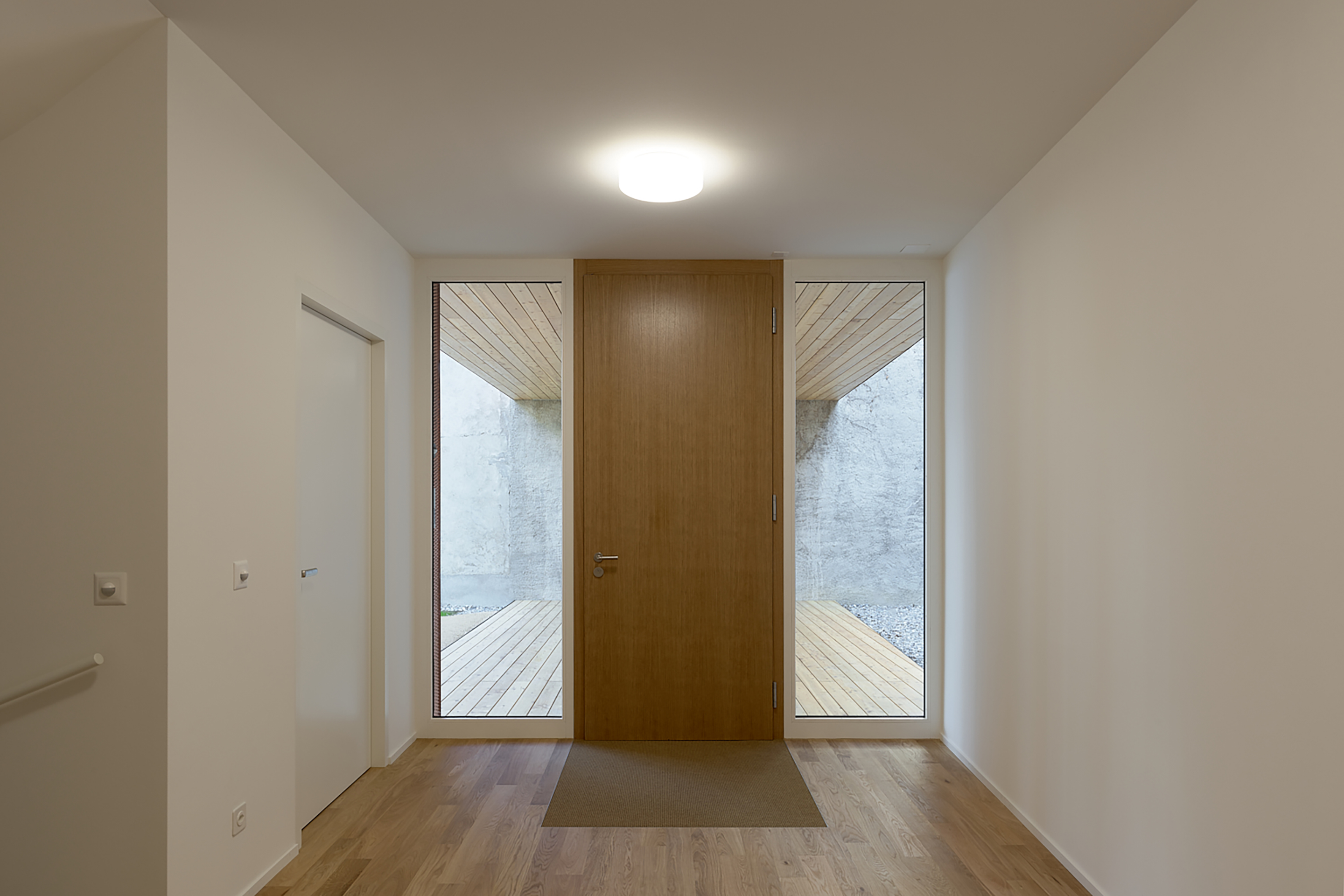 Basel-Luca-Selva-innen-entree