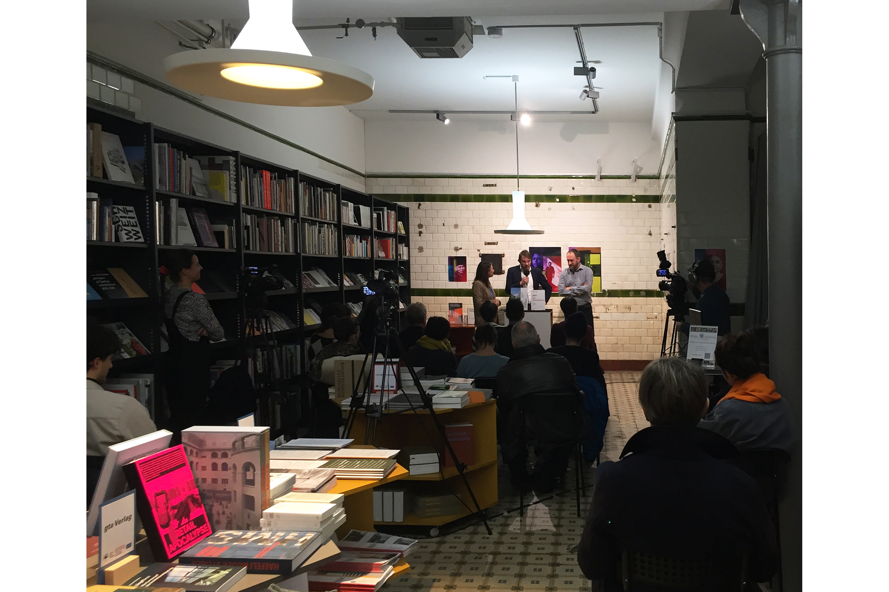 never-stop-reading-1