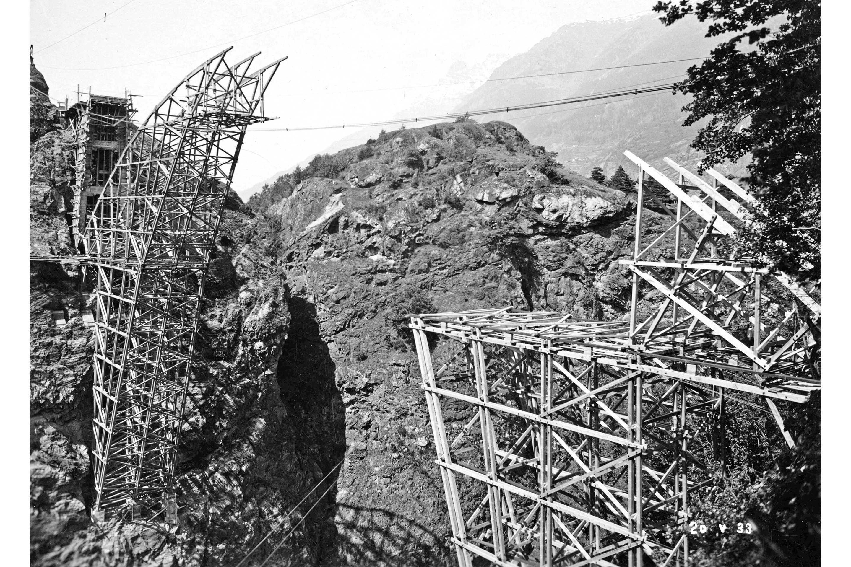 Richard-Coray-Lehrgeruest-Pont-Gueuroz