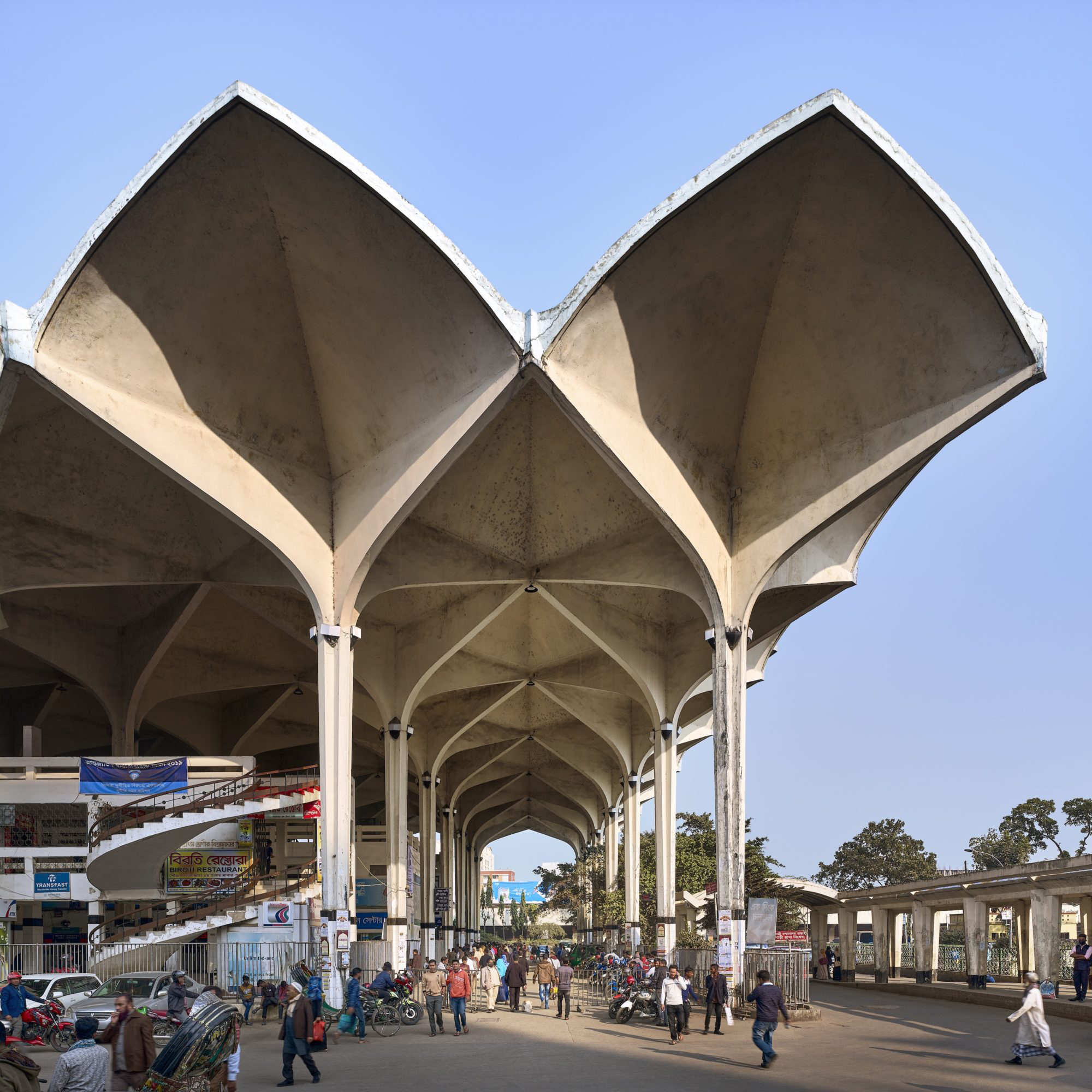 Kamalapur Railway Station, Dhaka, East Pakistan (Bangladesh). 1968. Louis Berger and Consulting Engineers (est. 1953). Daniel Dunham (1929–2000) and Robert Boughey (b. 1940). Exterior view.