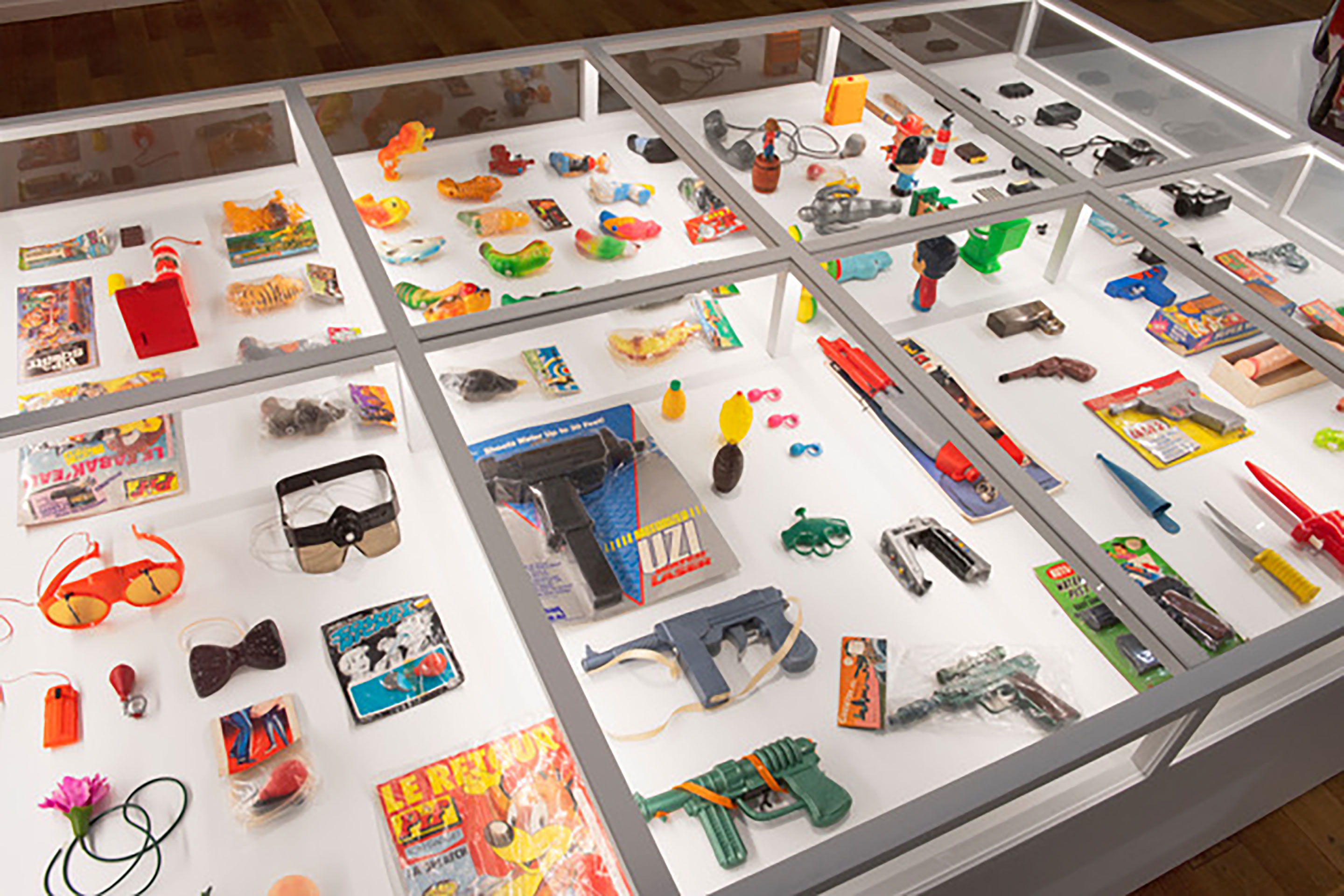 Collectomania-ZHdK-Wasserpistolen