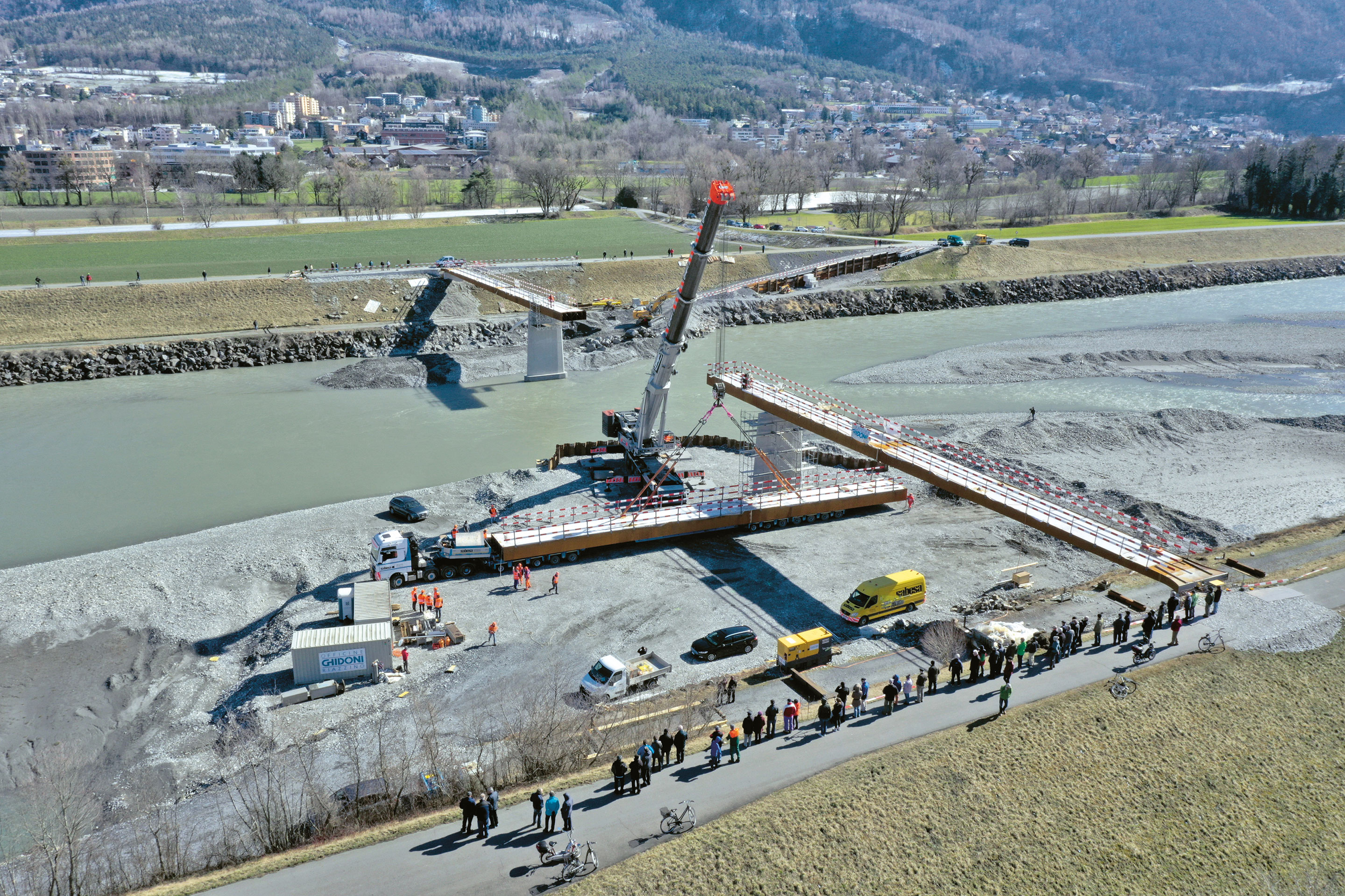 Langsamverkehrsbruecke-Bau
