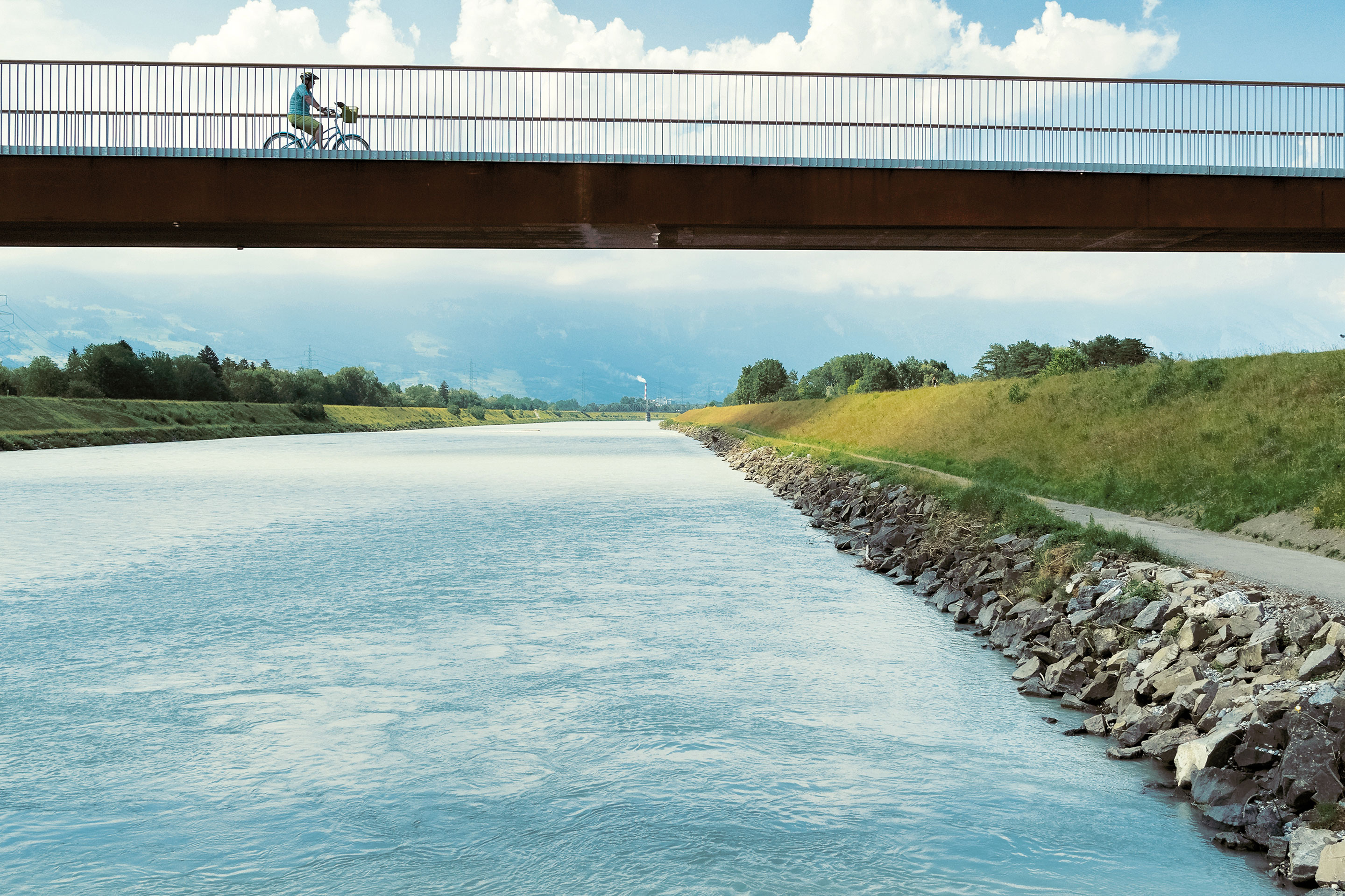Langsamverkehrsbruecke-Fahrrad