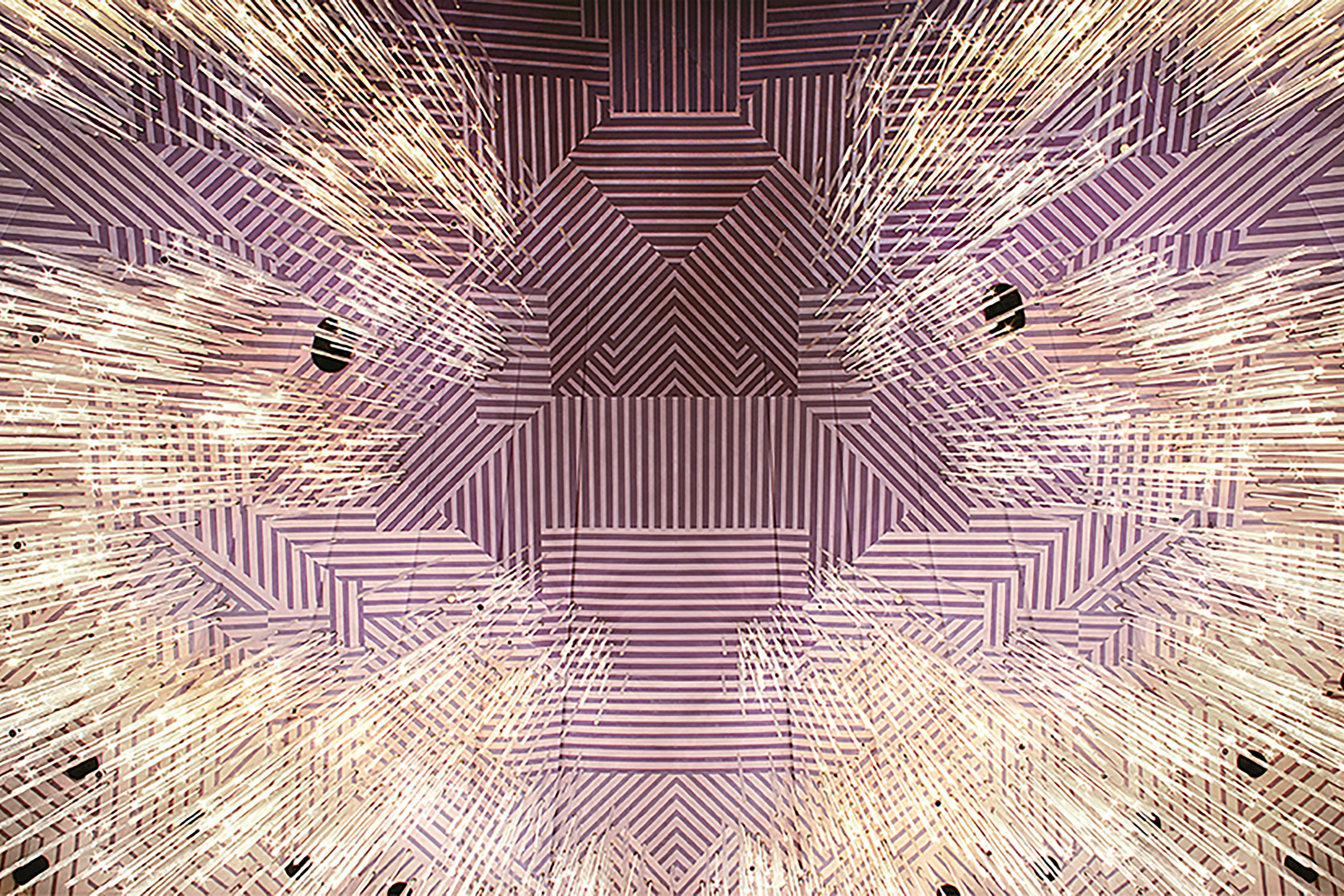 Teatro Regio 1965-73, Turin. Die Decke des Zuschauerraums ist mit einem optischen Kunstwerk des Grafikers Mimmo Castellano geschmückt.