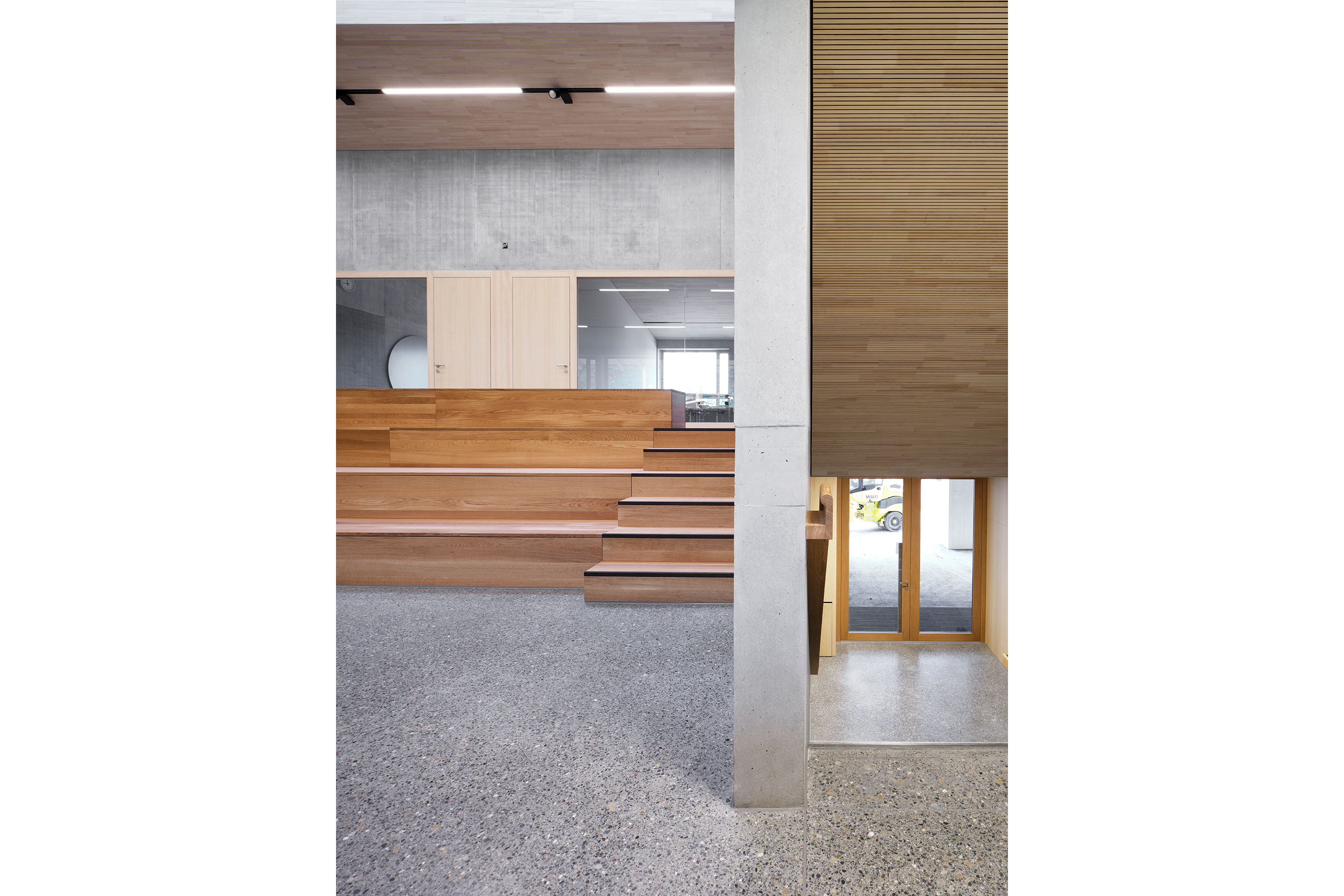 Treppen beim Splitlevel, dem Forum.