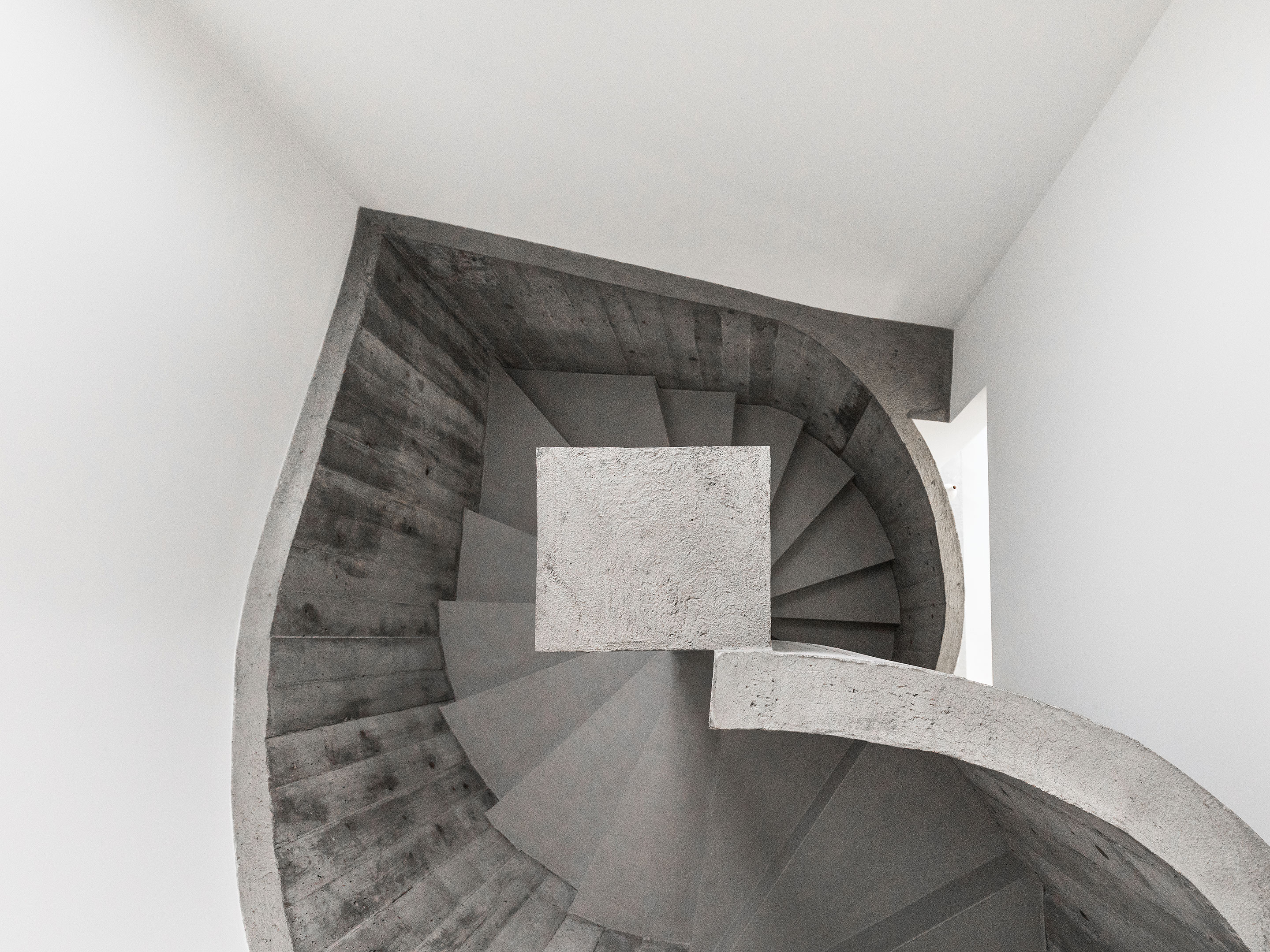 Casa per una famiglia, Galliate, 2016-2018 – Prospettiva della nuova scala.