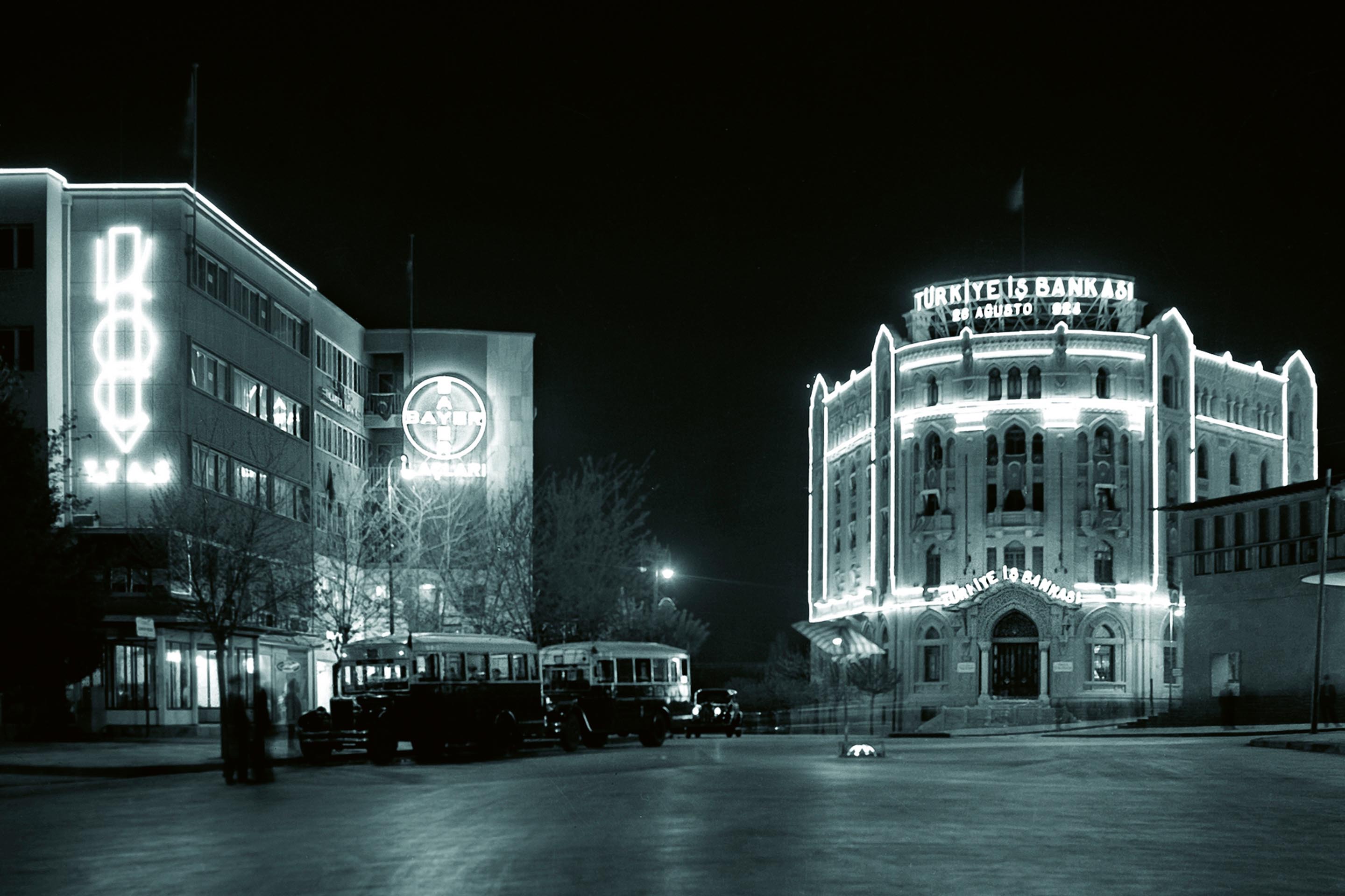 La place Ulus dans le centre-ville d’Ankara, dans les années 1940.