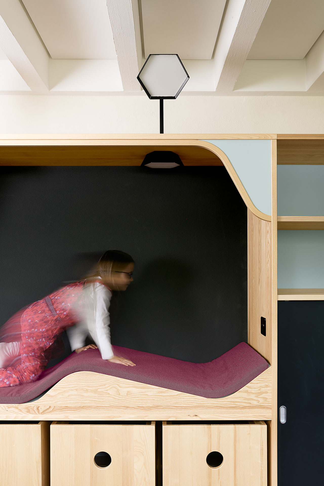 Die Welle war ein Wunsch der Schülerinnen und Schüler, die die Architekten in ihrem Entwurf aufnahmen.