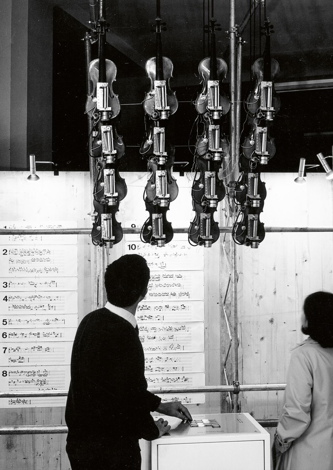 Foto dell’installazione di Régions II al Kunstgewerbemuseum di Zurigo, ottobre 1968.