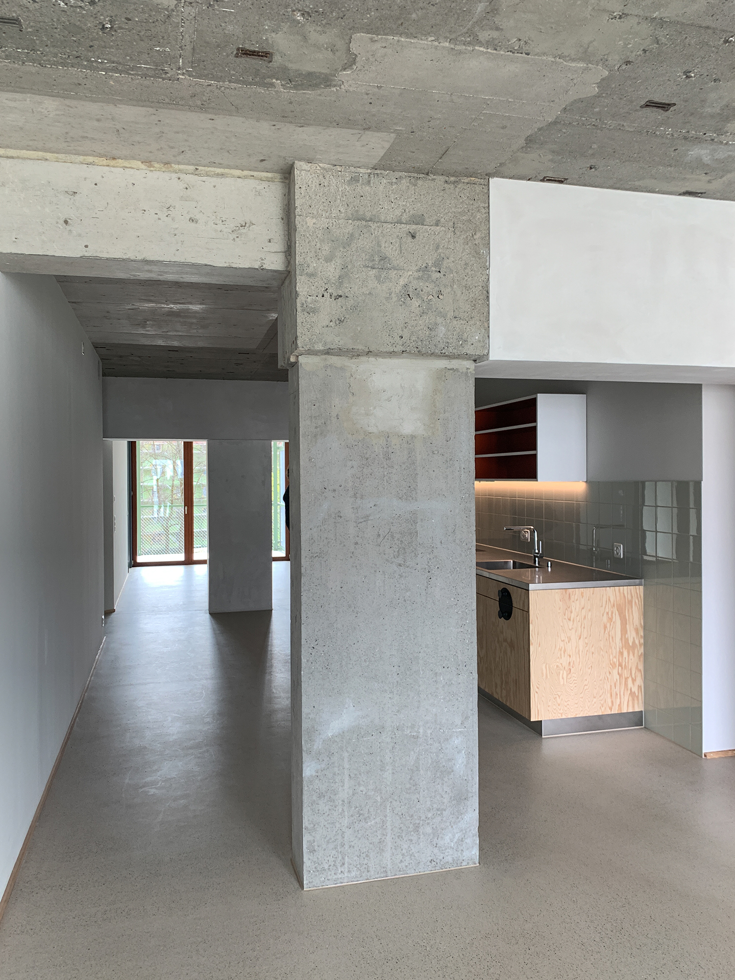 Weinlagerstrasse Basilea.