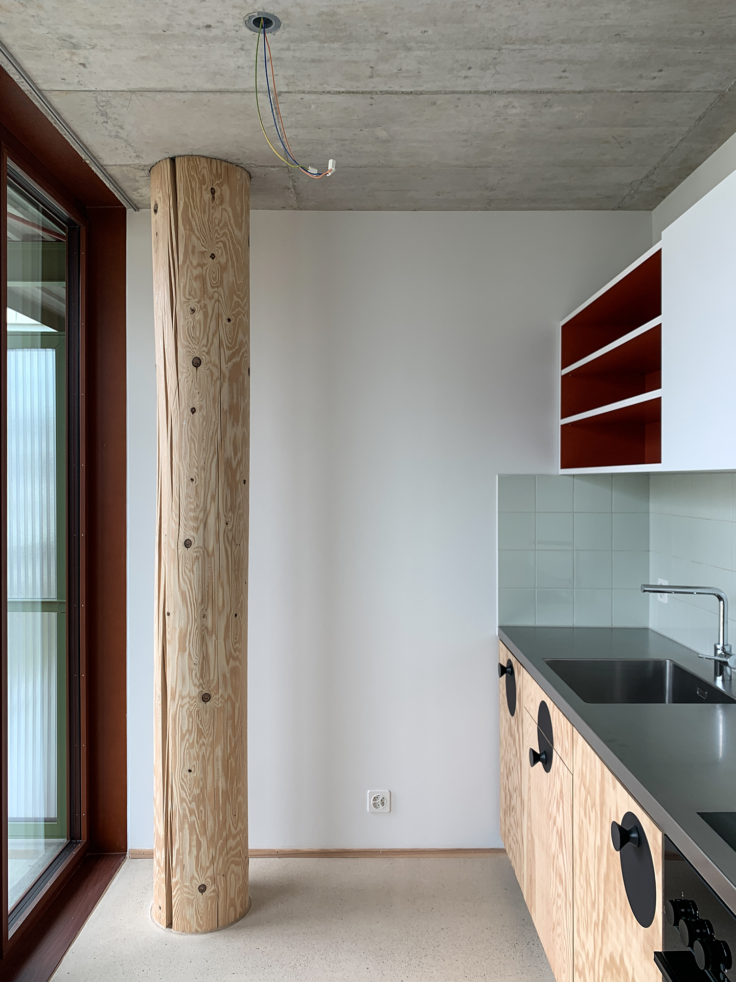 Weinlagerstrasse Basilea.