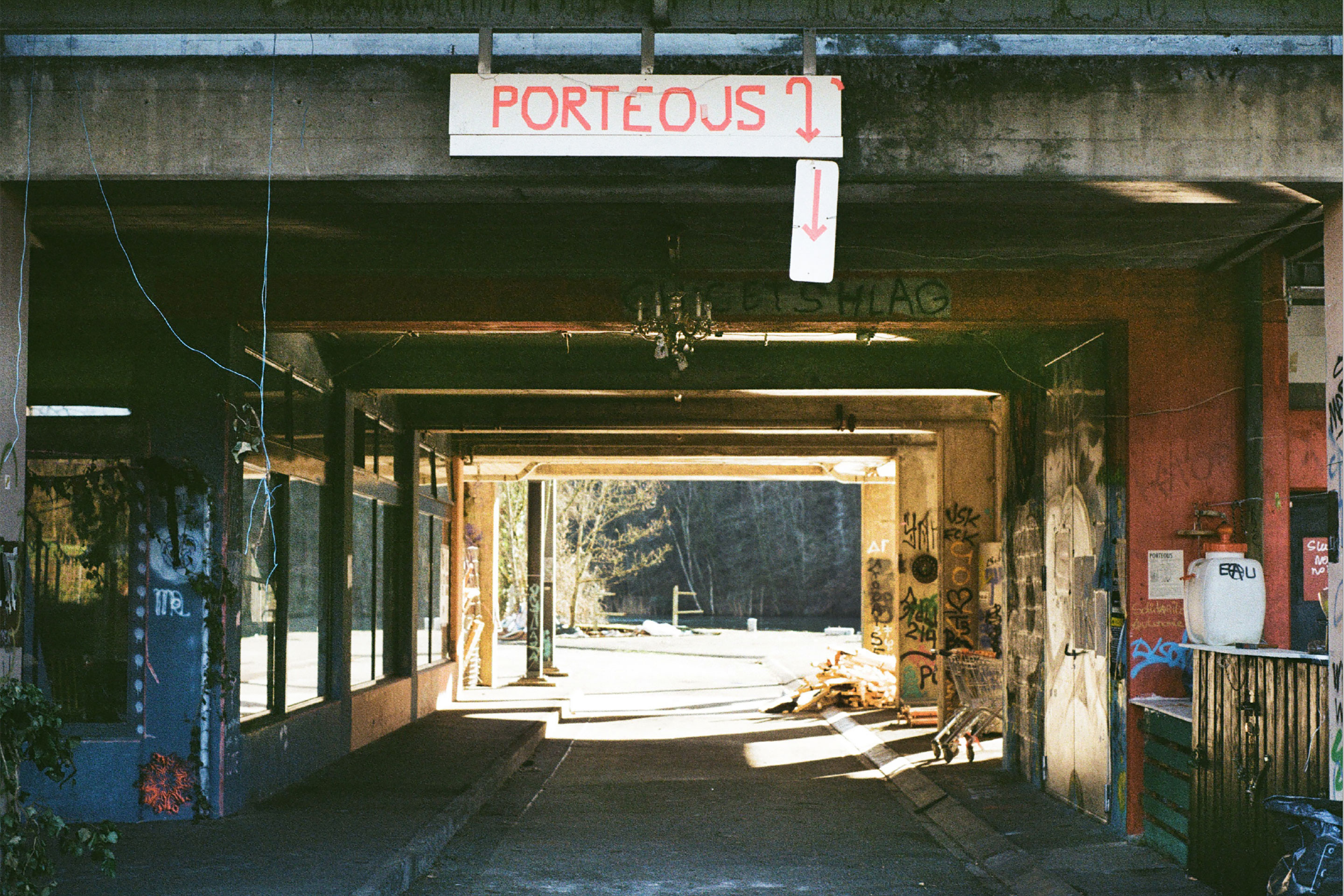 Foundation-Award-sujets-objets-bestand