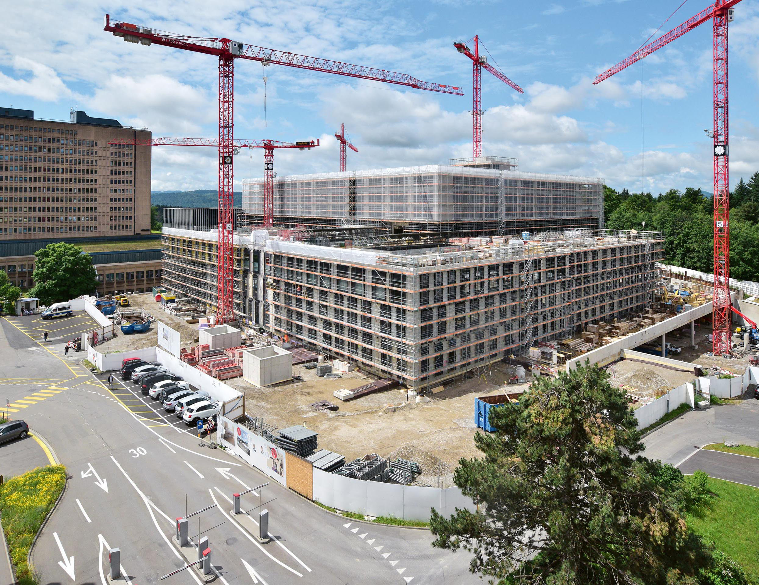 Logistik-Bestandteil-Alltag-Transport-Verkehrsentlastung-lebenswerte-Zentren-Grossbaustelle.Kantonsspital-Baden.jpg