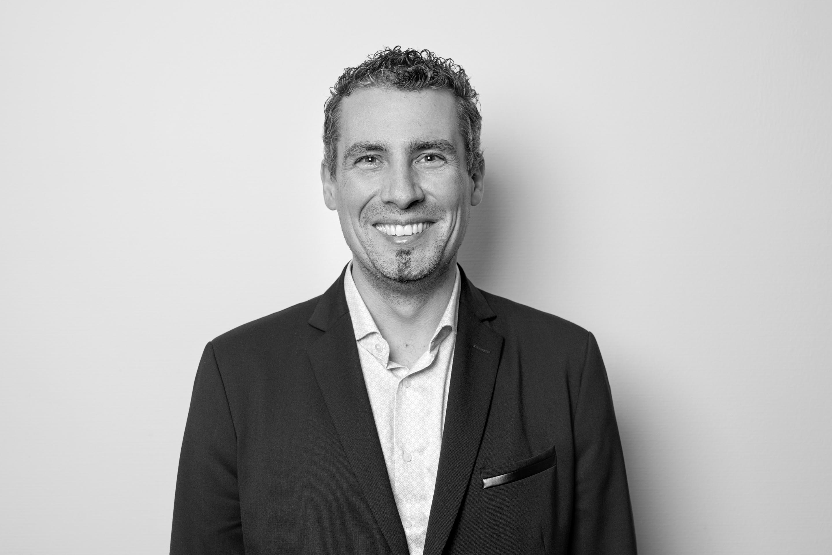 Federico Ferrario war viele Jahre in der SIA-Sektion Jura und Berner Jura engagiert, von 2016 bis 2020 als deren Präsident. Der Forst- und Hydro-Ingenieur mit Abschlüssen an der ETH und der EPFL führt das Umweltingenieurbüro EcoEng SA mit Hauptsitz in Porrentruy.