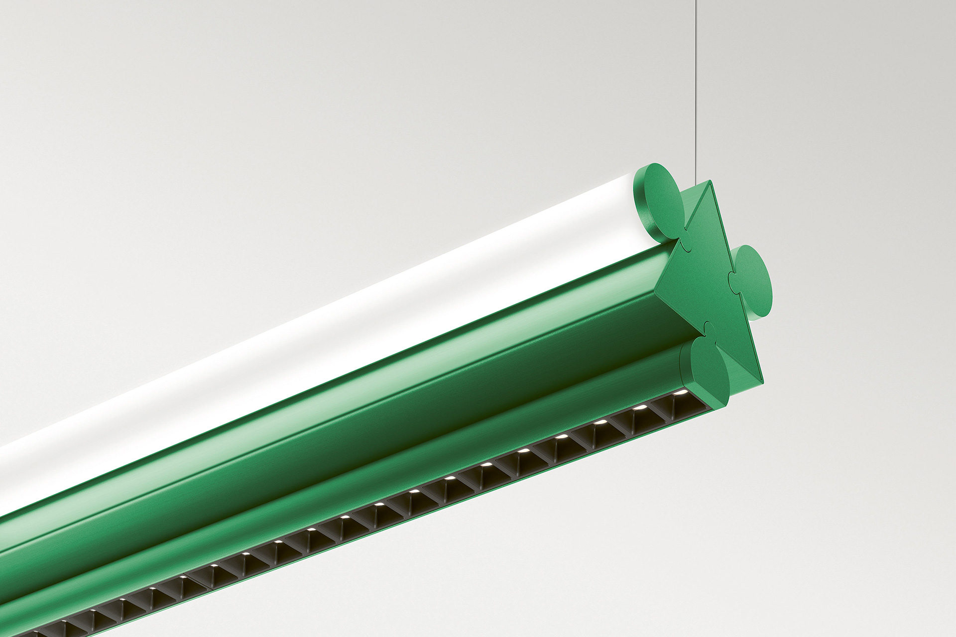 «Dreispitz» bietet direkte und indirekte Beleuchtung, die separat gesteuert werden kann. Der Name  bezieht sich auf das Dreieck, aber auch auf das von Herzog &amp; de Meuron beplante Basler Areal Dreispitz.