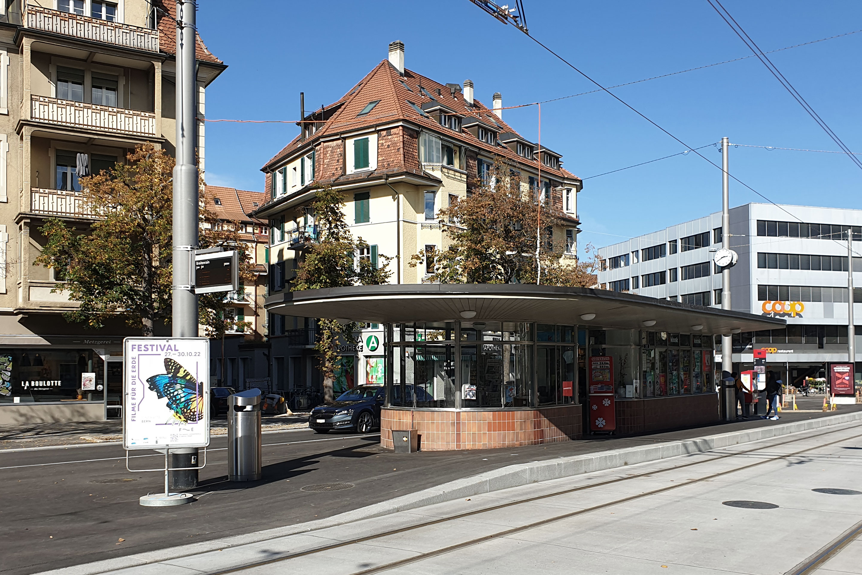 Haltestelle Breitenrain mit denkmalgeschützter Wartehalle.