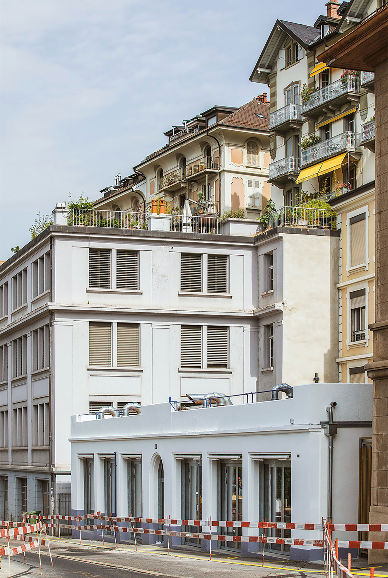 An der Rue de Genève in Lausanne steht ein kleines Gebäude, das sein Überleben einer Grunddienstbarkeit verdankt. Früher war es eine Autowerkstatt, heute ist es eine Musikschule.