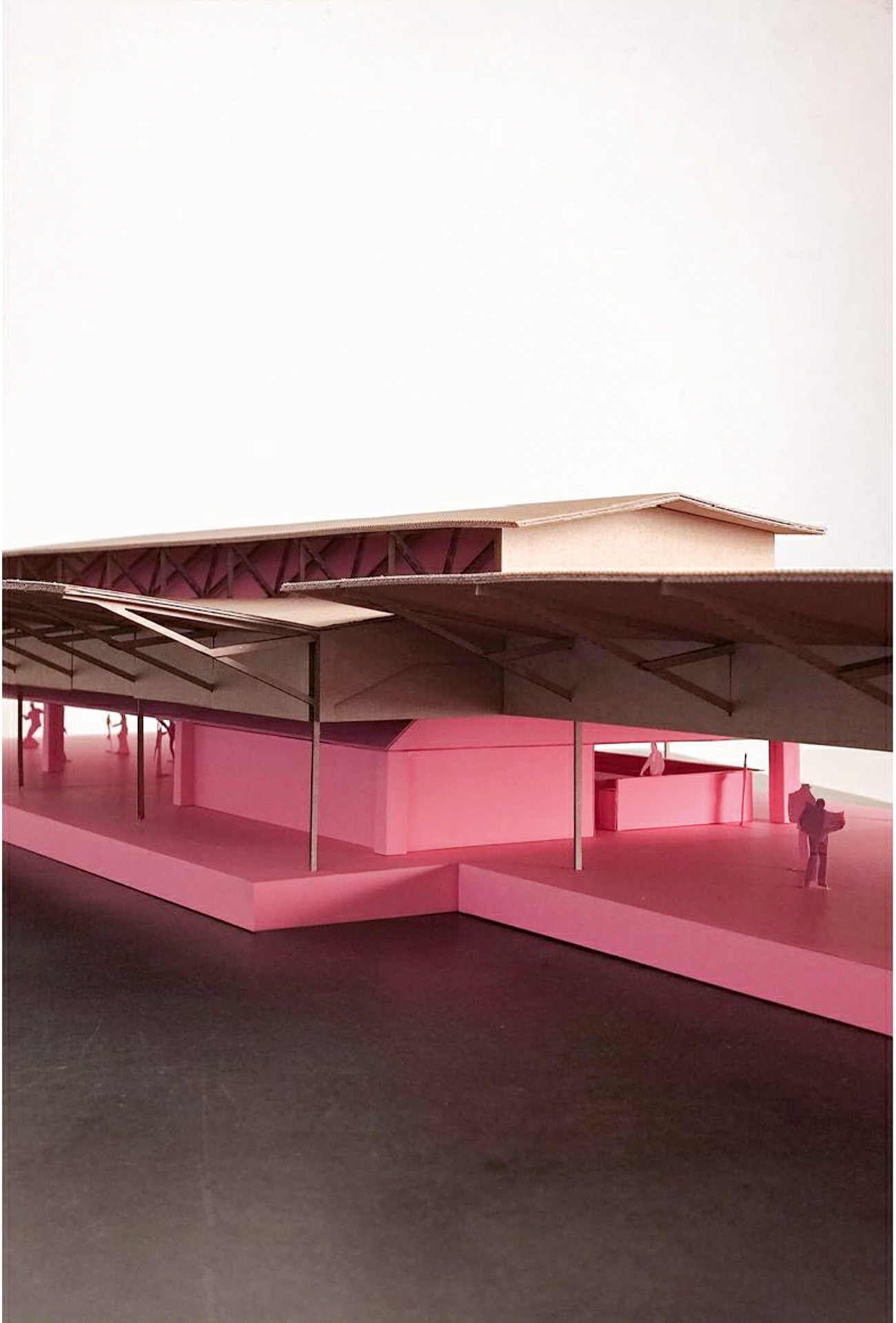 Trasformazione del Magazzino 01 FFS di via Rampa in area di svago con sala polivalente per 250 persone, il progetto è dello studio di architettura lopes brenna.