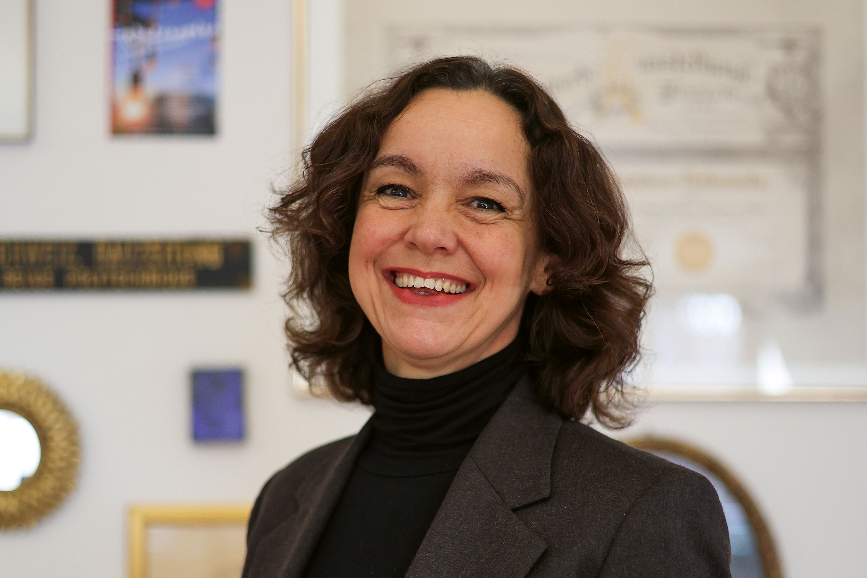 Judit Solt, dipl. Architektin ETH SIA, ist seit 2007 Chefredaktorin von TEC21 und felsenfest überzeugt: Bei der Rezeption von Bauwerken gibt es immer mehrere Perspektiven.