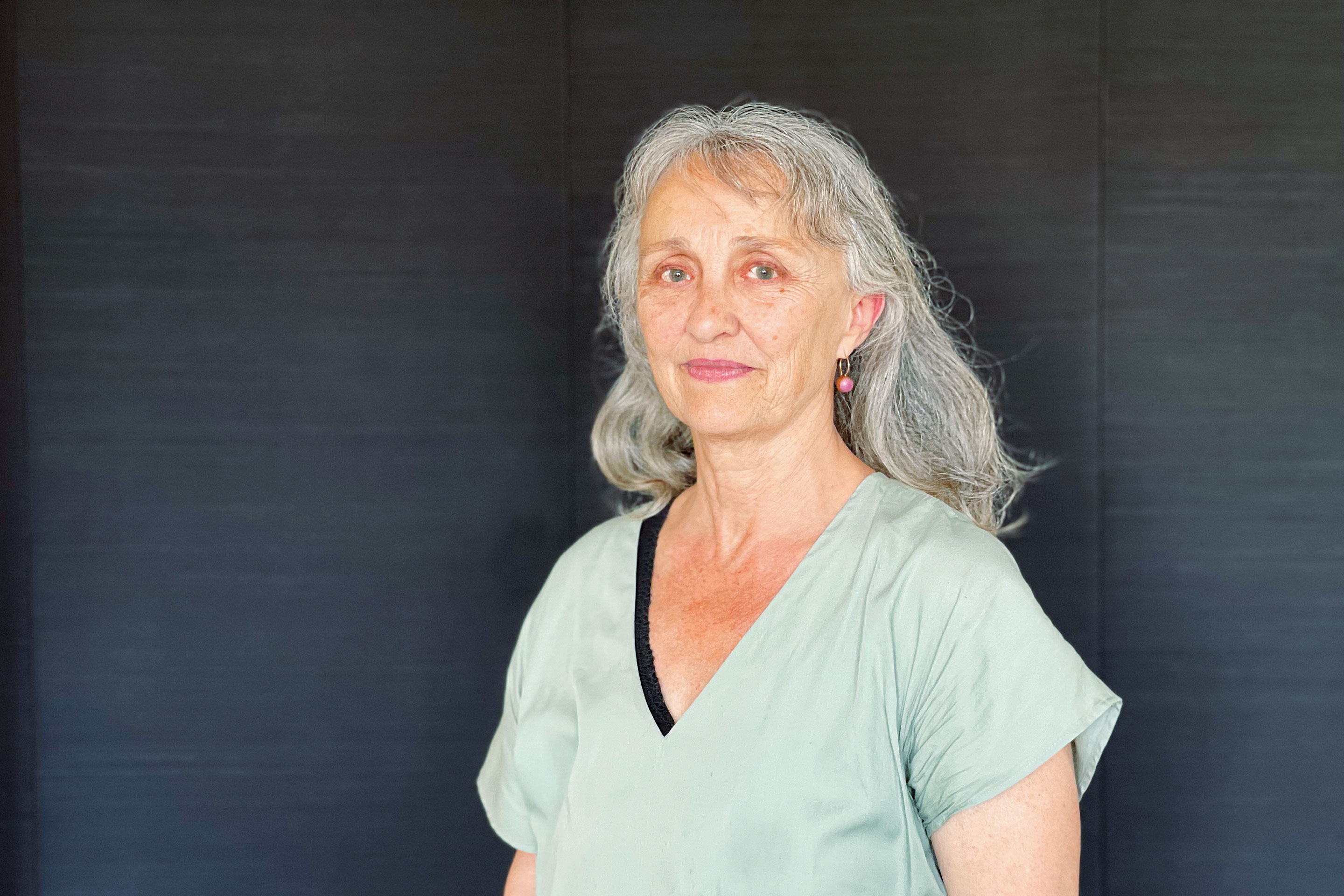 Danielle Fischer, dipl. Architektin ETH, arbeitet seit 12 Jahren bei TEC21 und ist überzeugt, dass Nachhaltigkeit ohne Ganzheitlichkeit und Mässigung eine leere Worthülse bleibt.