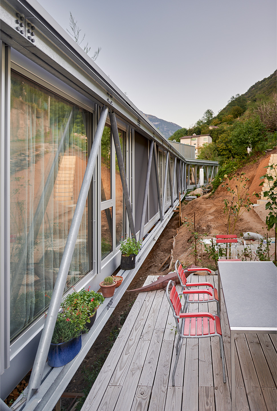 Mehrfamilienhaus, Daro