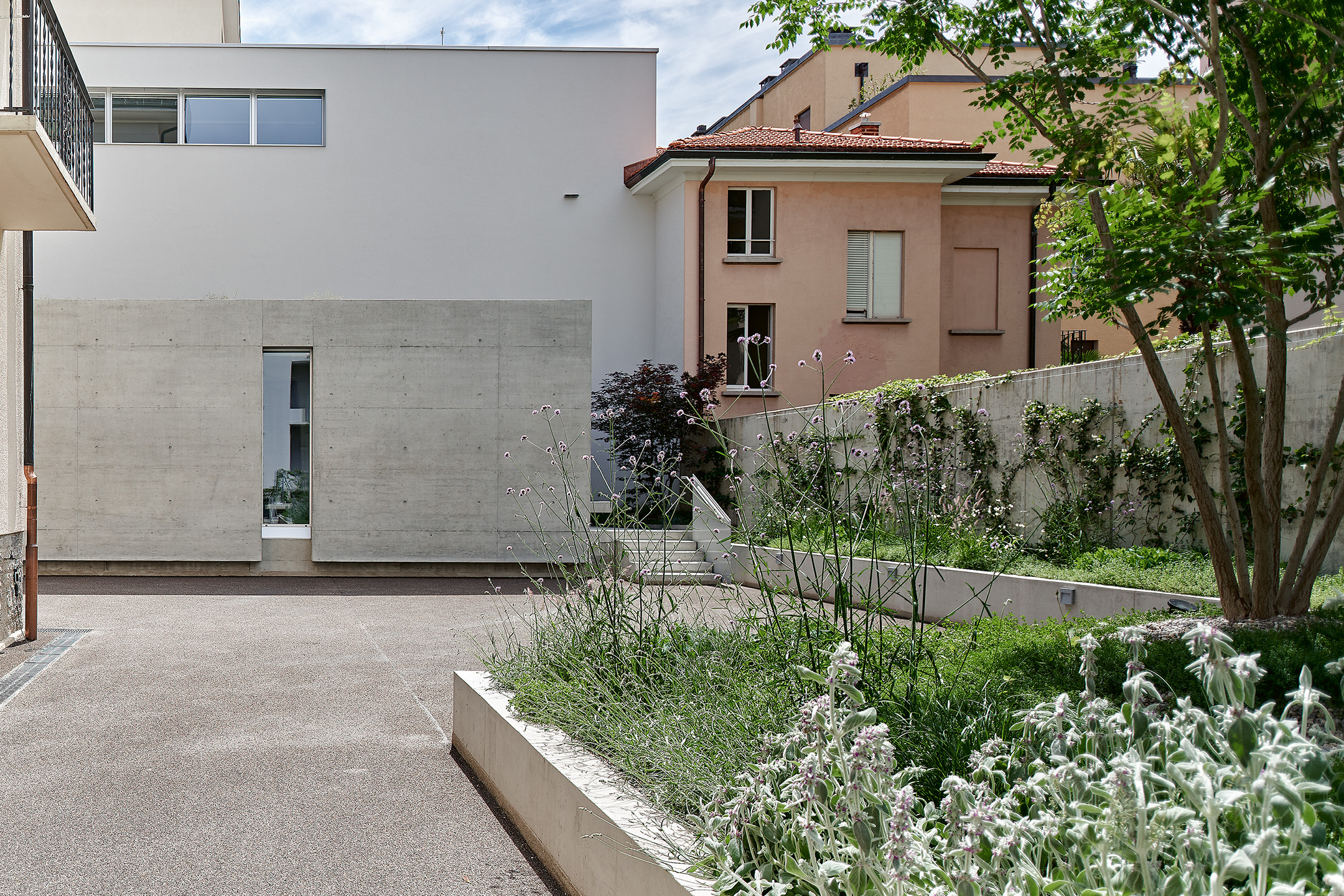 Complesso residenziale in via Volta, Lugano