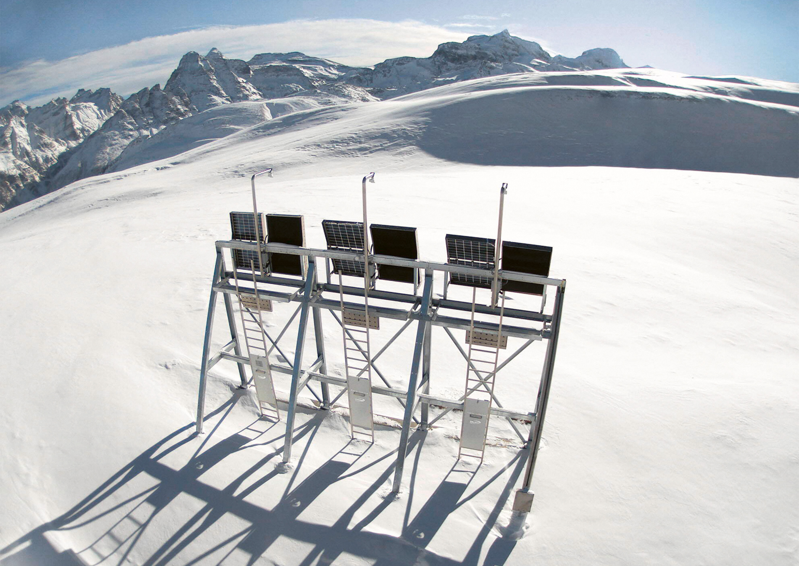 Installation test sur les pentes du Breithorn de Grengiols